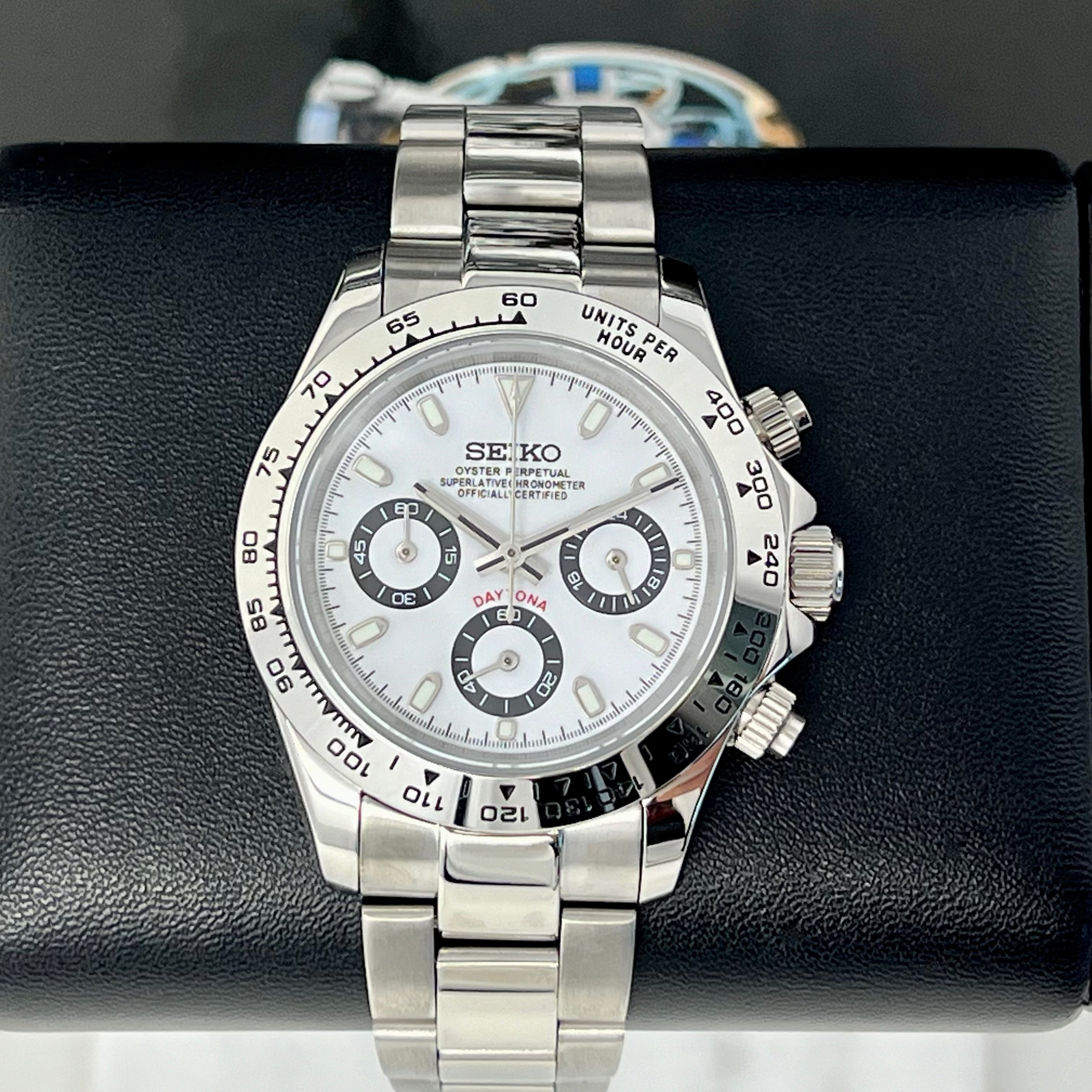 Silver Panda Daytona - Luxury Chronograph | Chrono