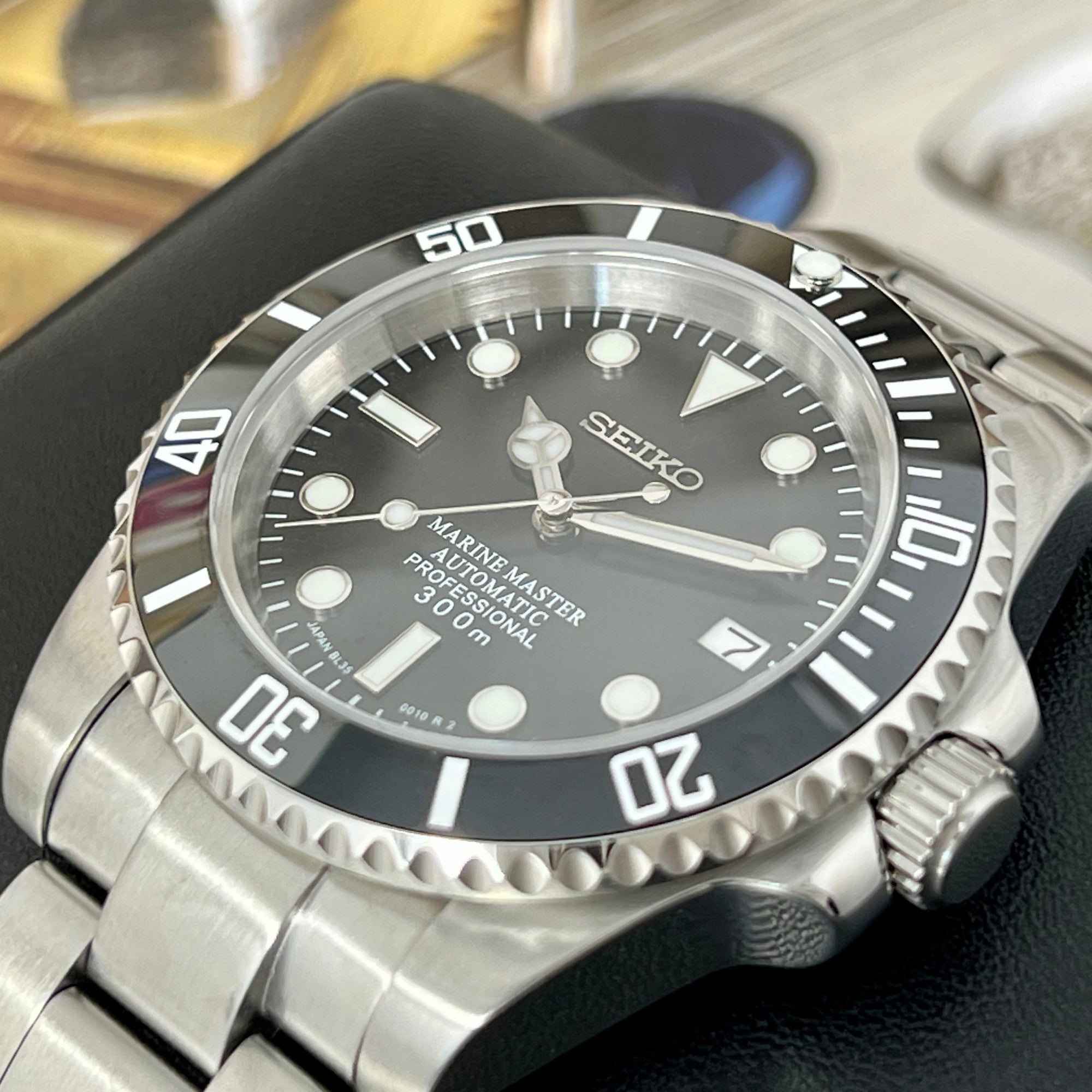 Custom Sub Watch | Stainless Steel | Sapphire Crystal | Ceramic Bezel Mod | Black Watch Mod | NH35 Automatic Movement