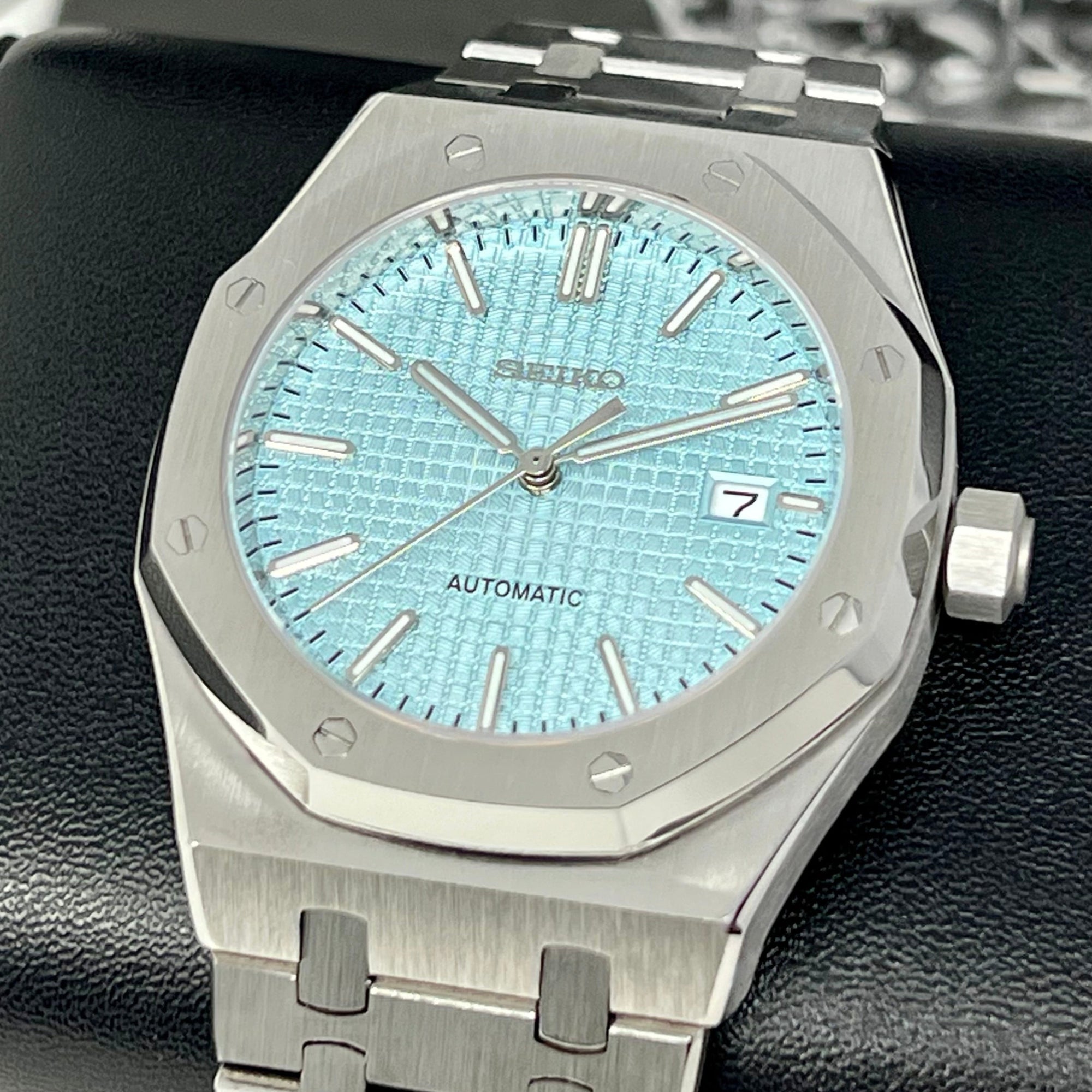 Seikoak - Sky Blue Watch | Mod | Sky Blue Dial | Watch Mod | Custom Watch | NH35 Automatic Movement | 42mm | Steel Sport | Timepiece