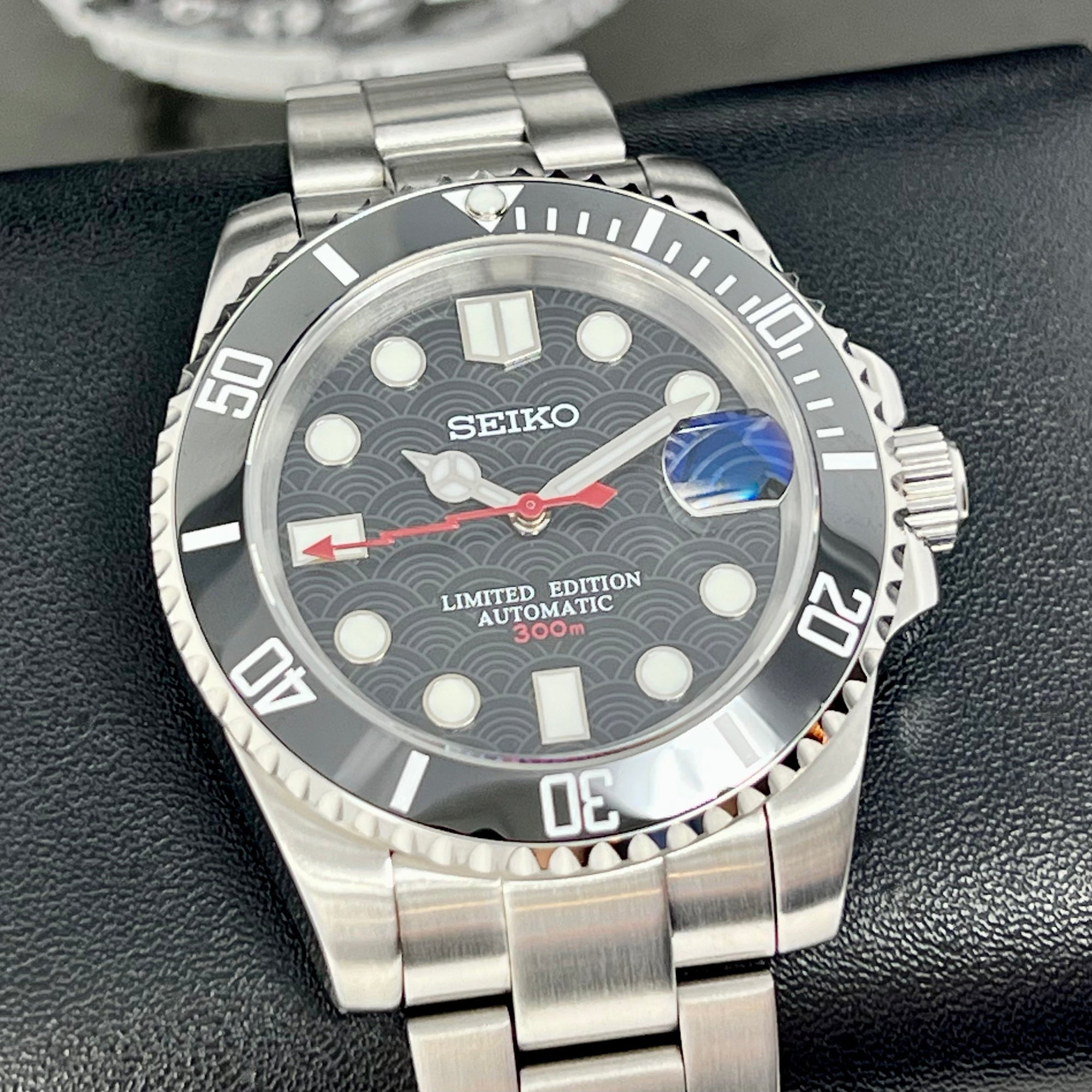 Custom Sub Art Design Watch | Stainless Steel | Sapphire Crystal | Ceramic Mod | Watch Mod | NH35 Automatic Movement