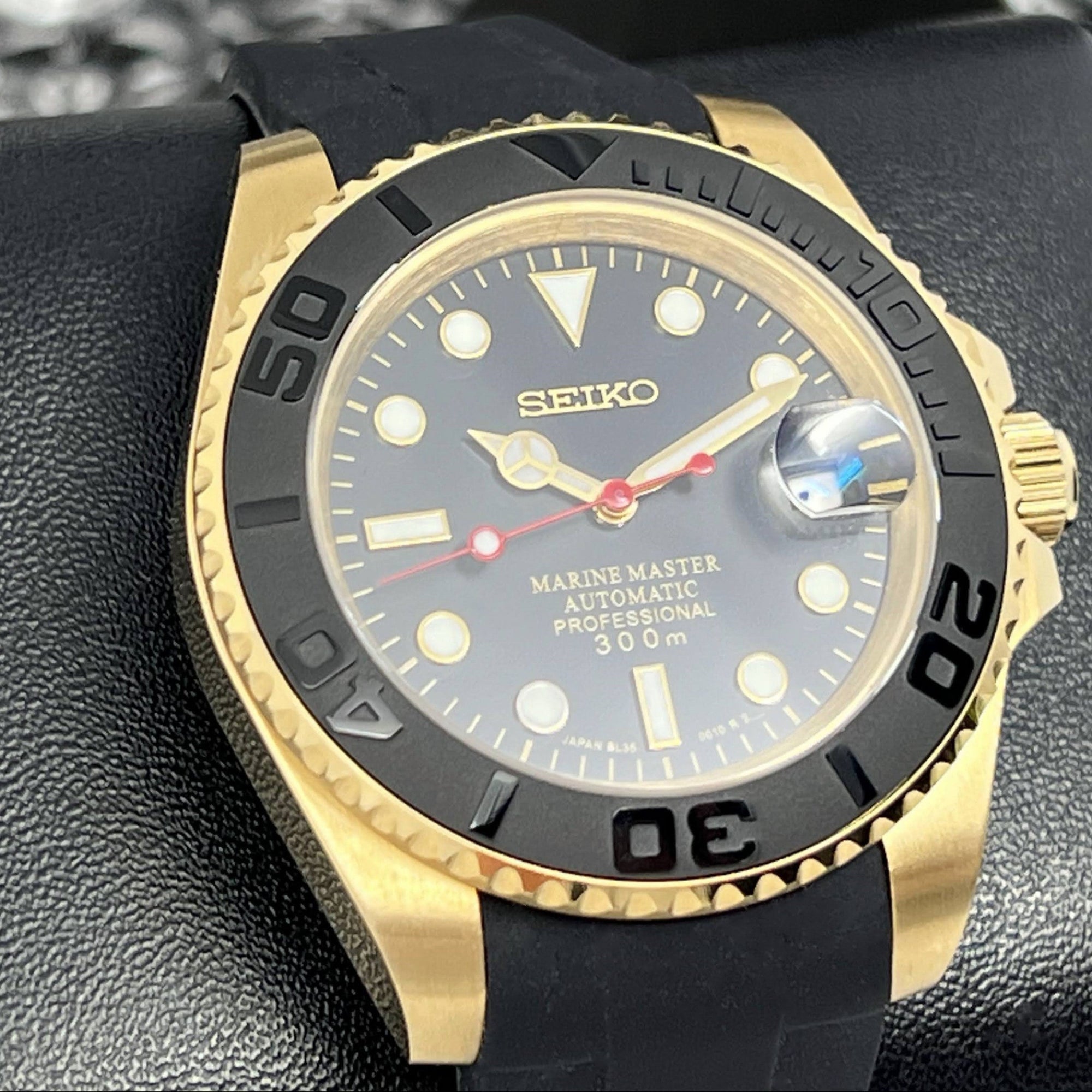 Custom Gold Yacht - Gold and Black Custom Built | Dive Watch | Yachting | Yellow Gold | Mod | Custom Mod | Watch Mod | Diver