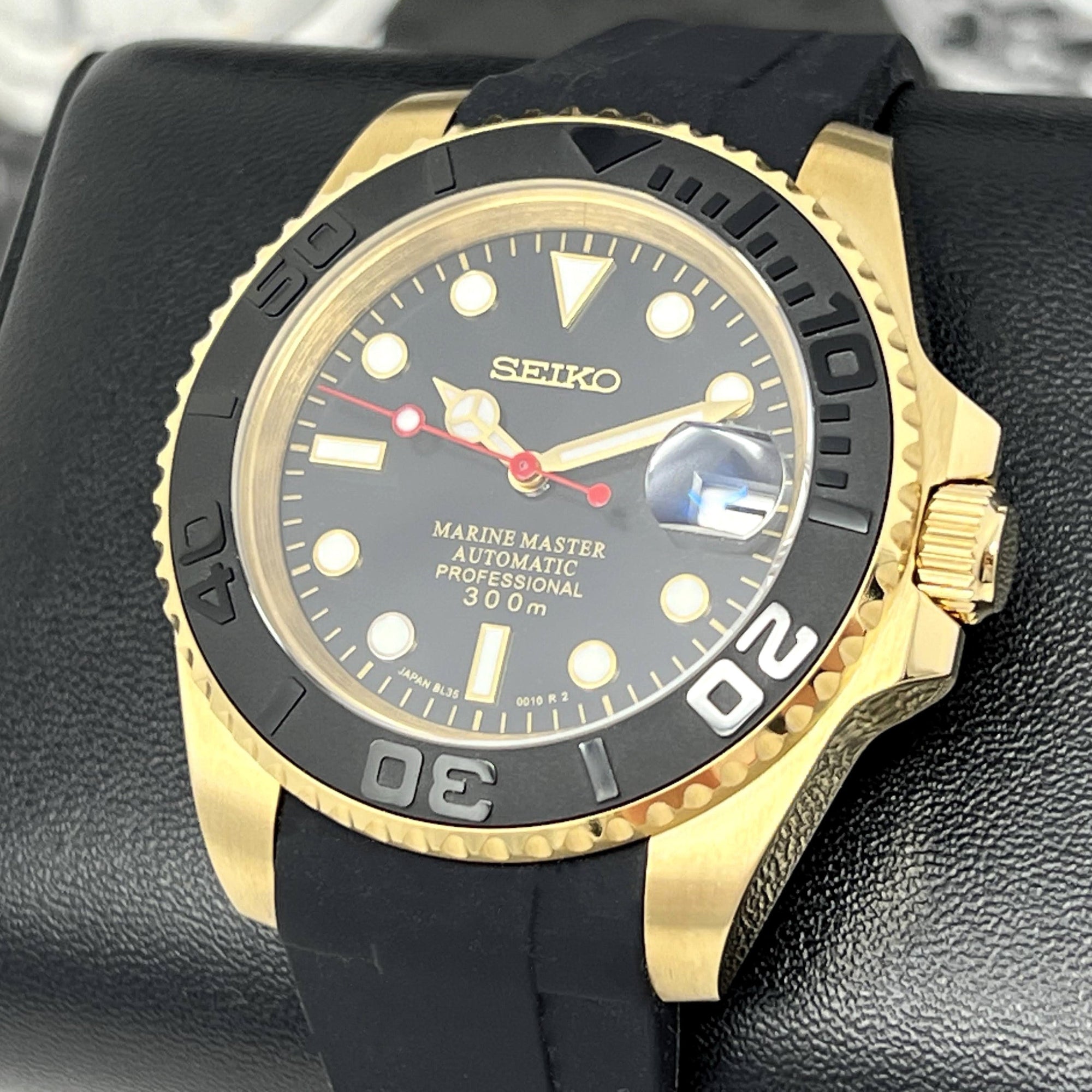 Custom Gold Yacht - Gold and Black Custom Built | Dive Watch | Yachting | Yellow Gold | Mod | Custom Mod | Watch Mod | Diver