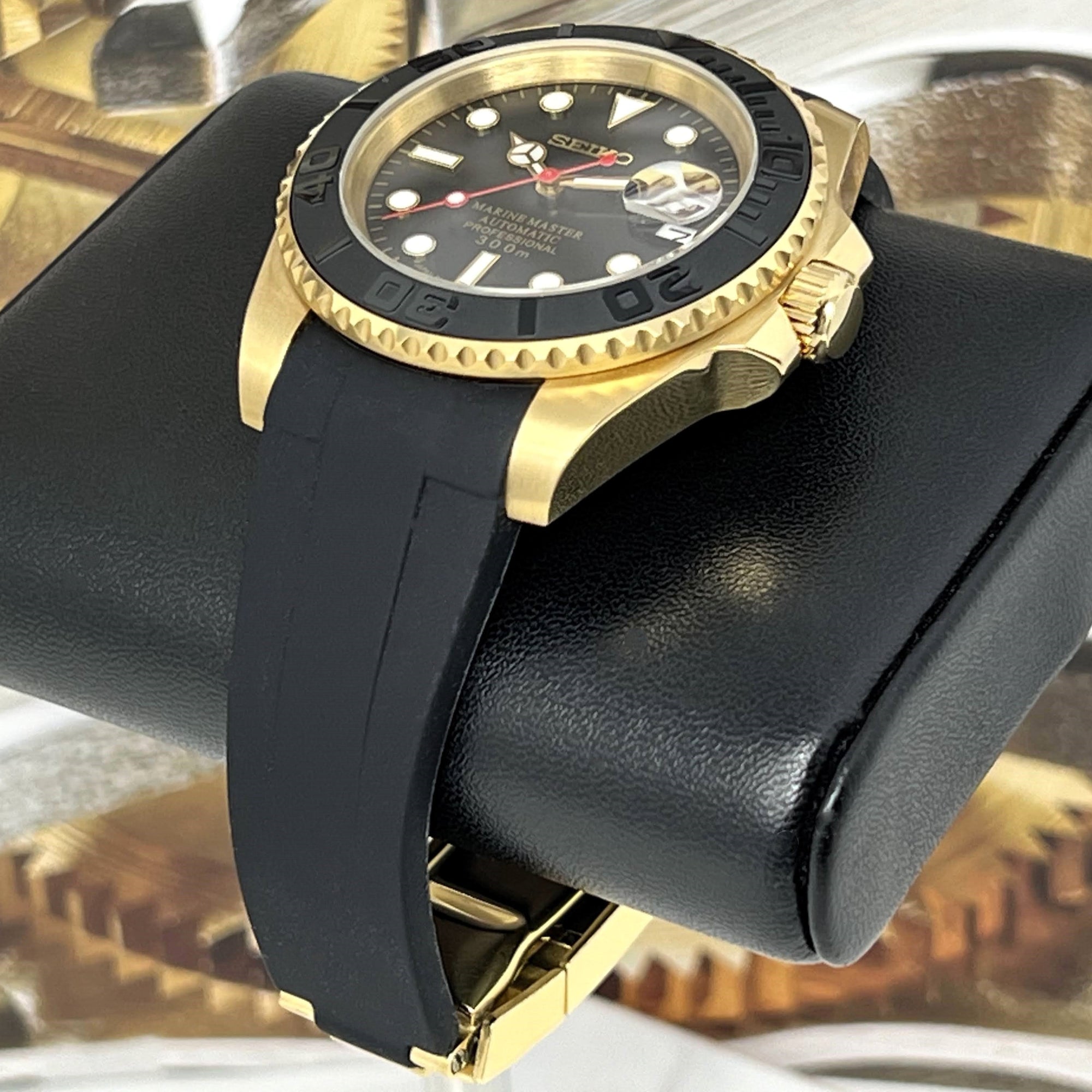 Custom Gold Yacht - Gold and Black Custom Built | Dive Watch | Yachting | Yellow Gold | Mod | Custom Mod | Watch Mod | Diver