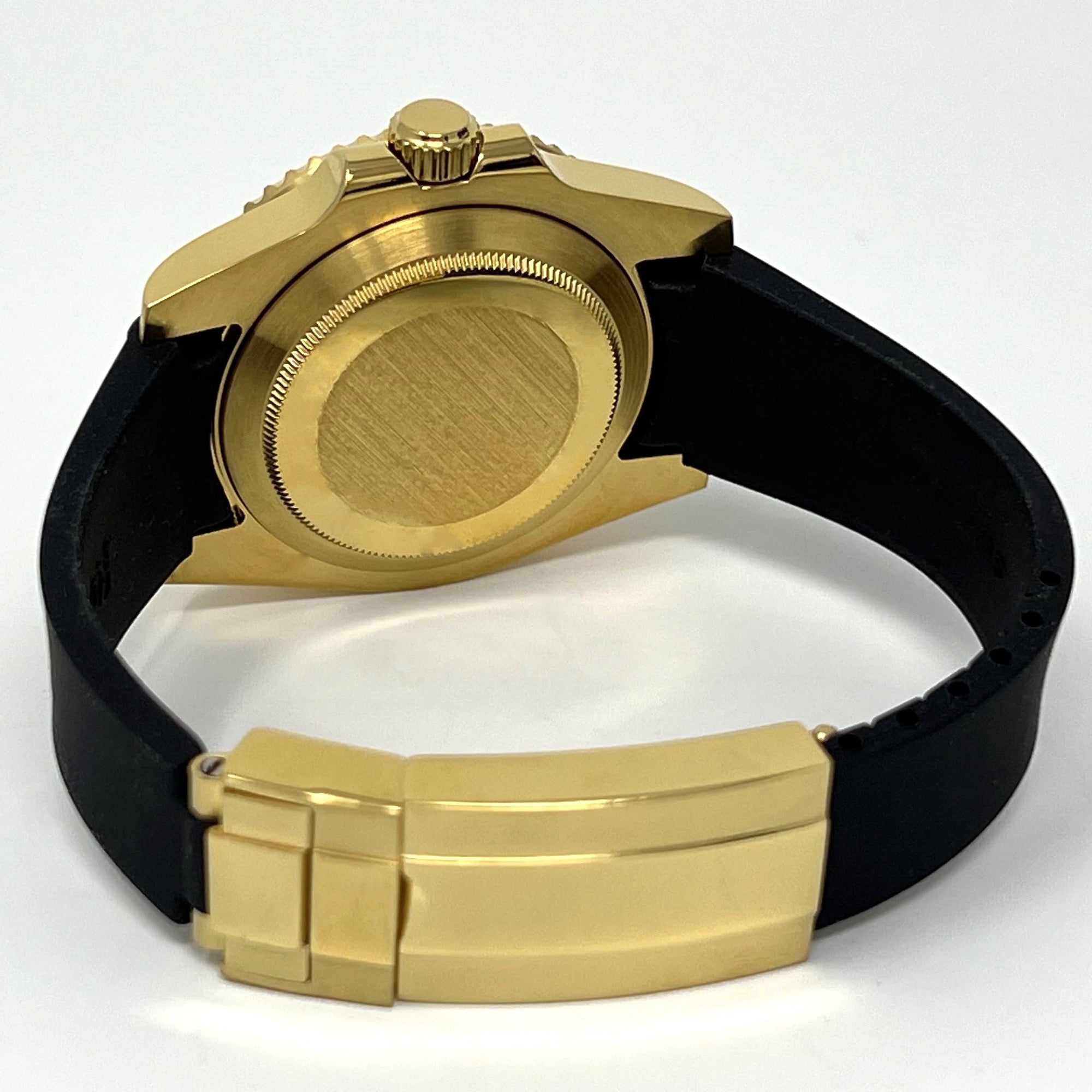 Custom Gold Yacht - Clean Dial - Gold and Black Custom Built | Dive Watch | Yachting | Yellow Gold | Mod | Custom Mod | Watch Mod | Diver
