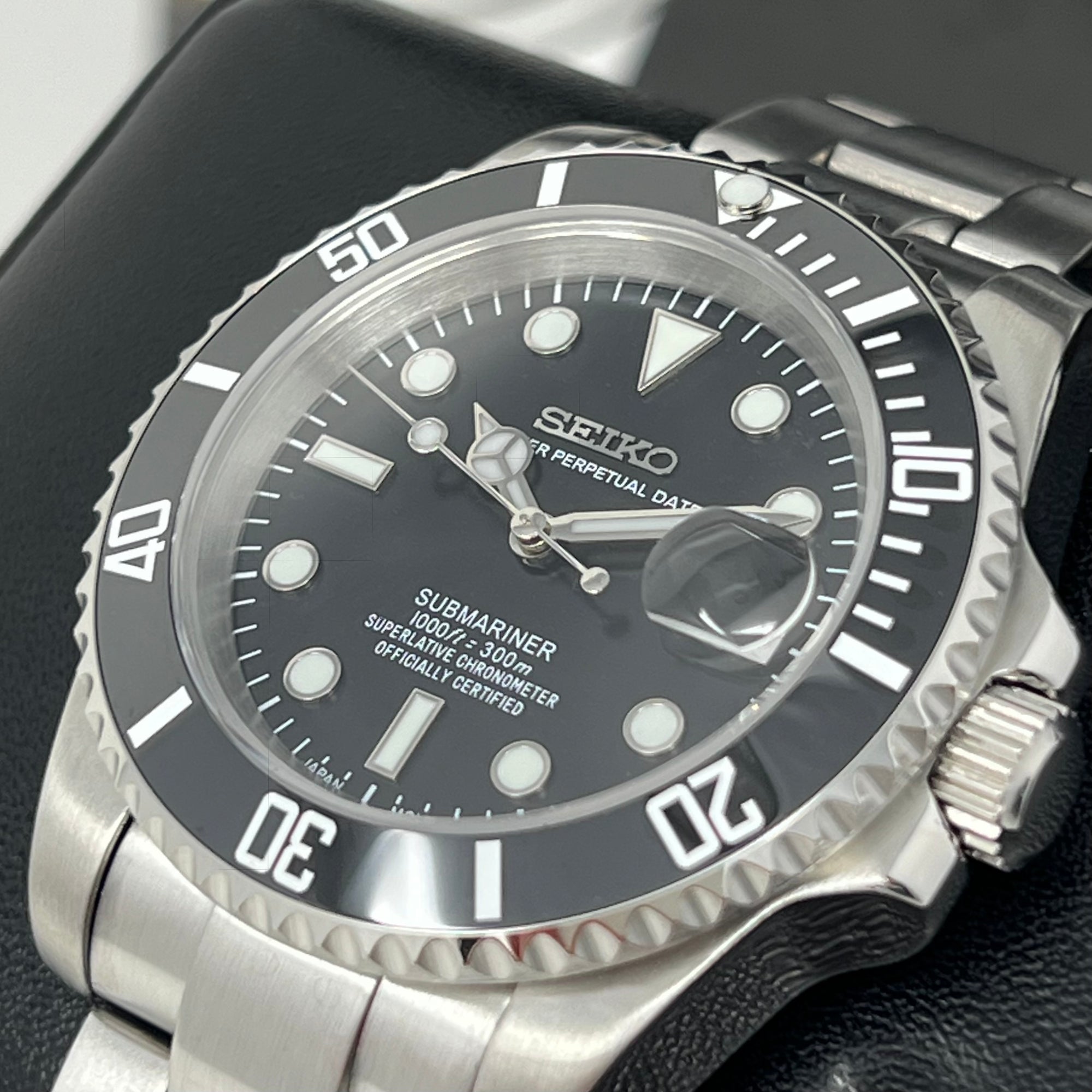 Custom Black Sub Watch | Stainless Steel | Sapphire Crystal | Ceramic Bezel | Black Watch Mod | NH35 Automatic Movement