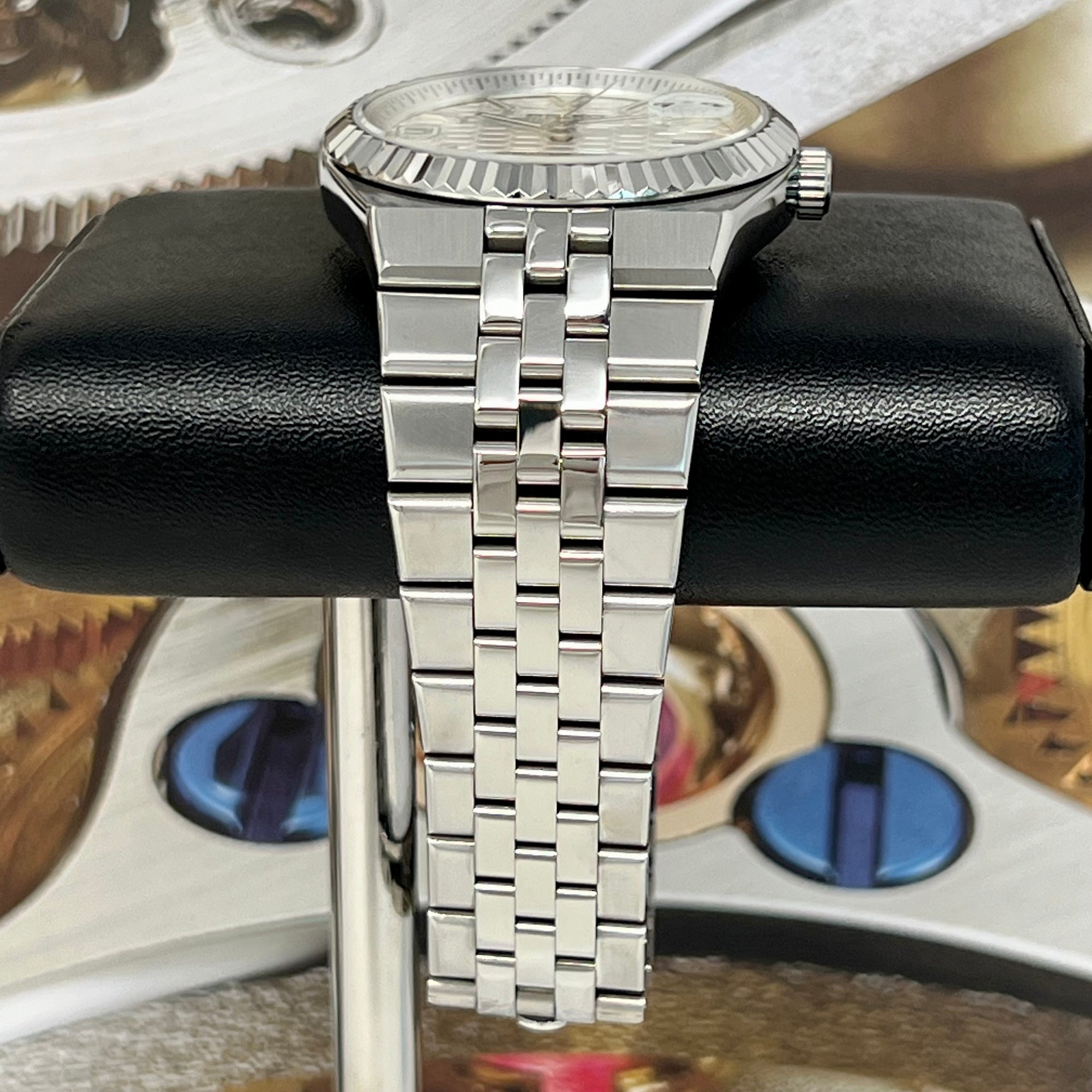 Custom Land Mod | White Dial | 40mm Stainless Steel | Jub Bracelet | Automatic Custom Watch | The 69 | The PRX | The Oak | The Fondue