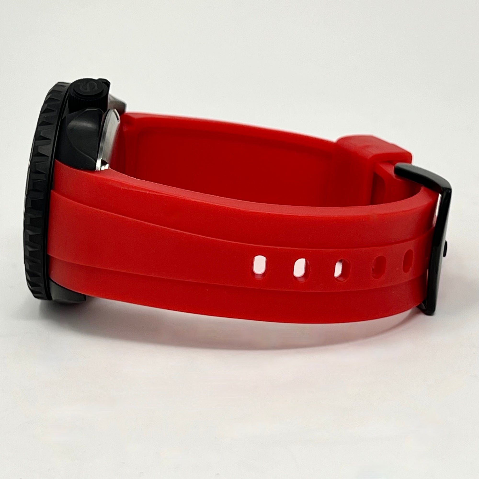 Custom Stealth Blackout Yacht | SKX007 | Men's Watch | Dive Watch | Red Rubber | Mod | 100M | Custom Mod | Watch Mod | Diver