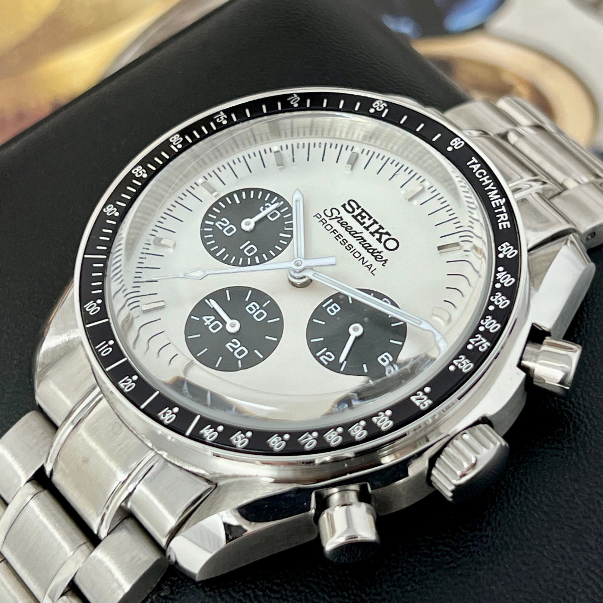 Custom Speedy Panda White | Chronograph | Mod | Watch Mod | Custom Watch | Diver | Dive Watch | Mecaquartz VK63 | Speedy