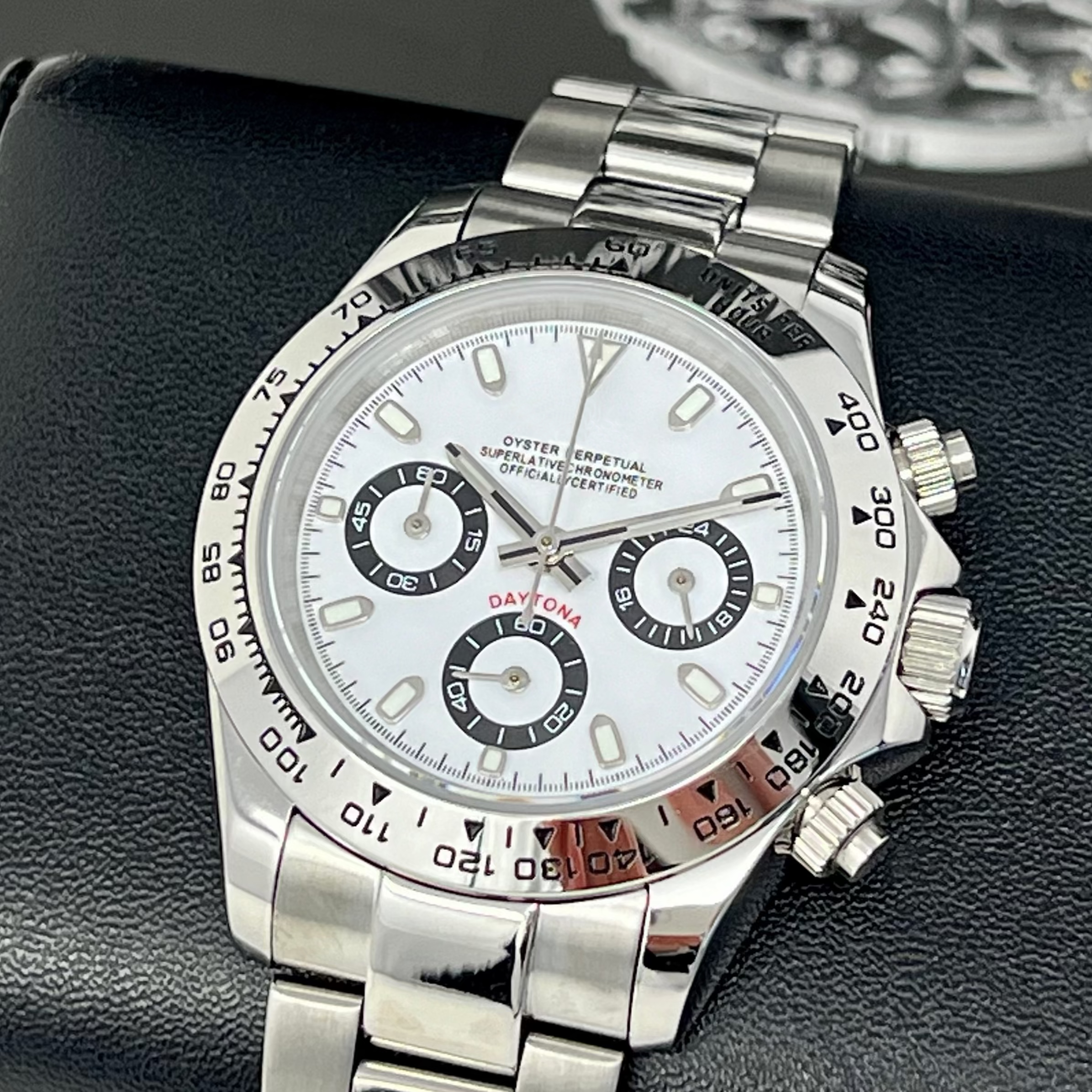 Seiko Silver Panda Daytona | VK63 Mecaquartz Chronograph | Seiko Mod Seiko Silver Panda Daytona | VK63 Mecaquartz Chronograph | Seiko Mod