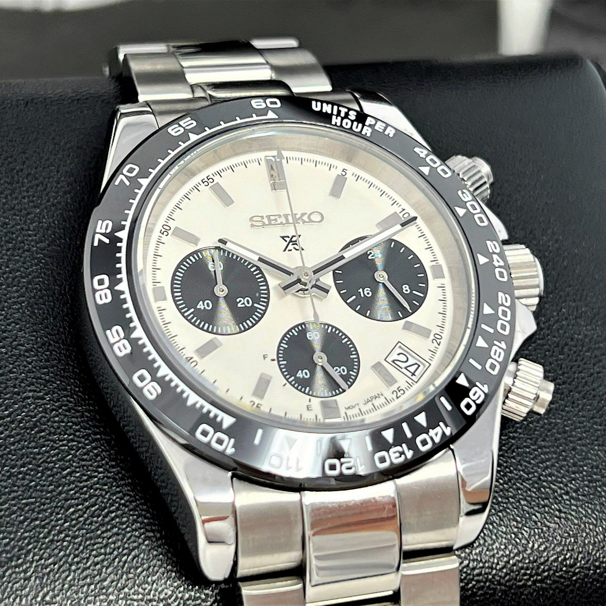 Daytona Modern Date 40mm | Panda Dial | Stainless Steel | Seiktona Seikotona | Chronograph | Chrono | Stopwatch | Steel Sport Watch | VK63