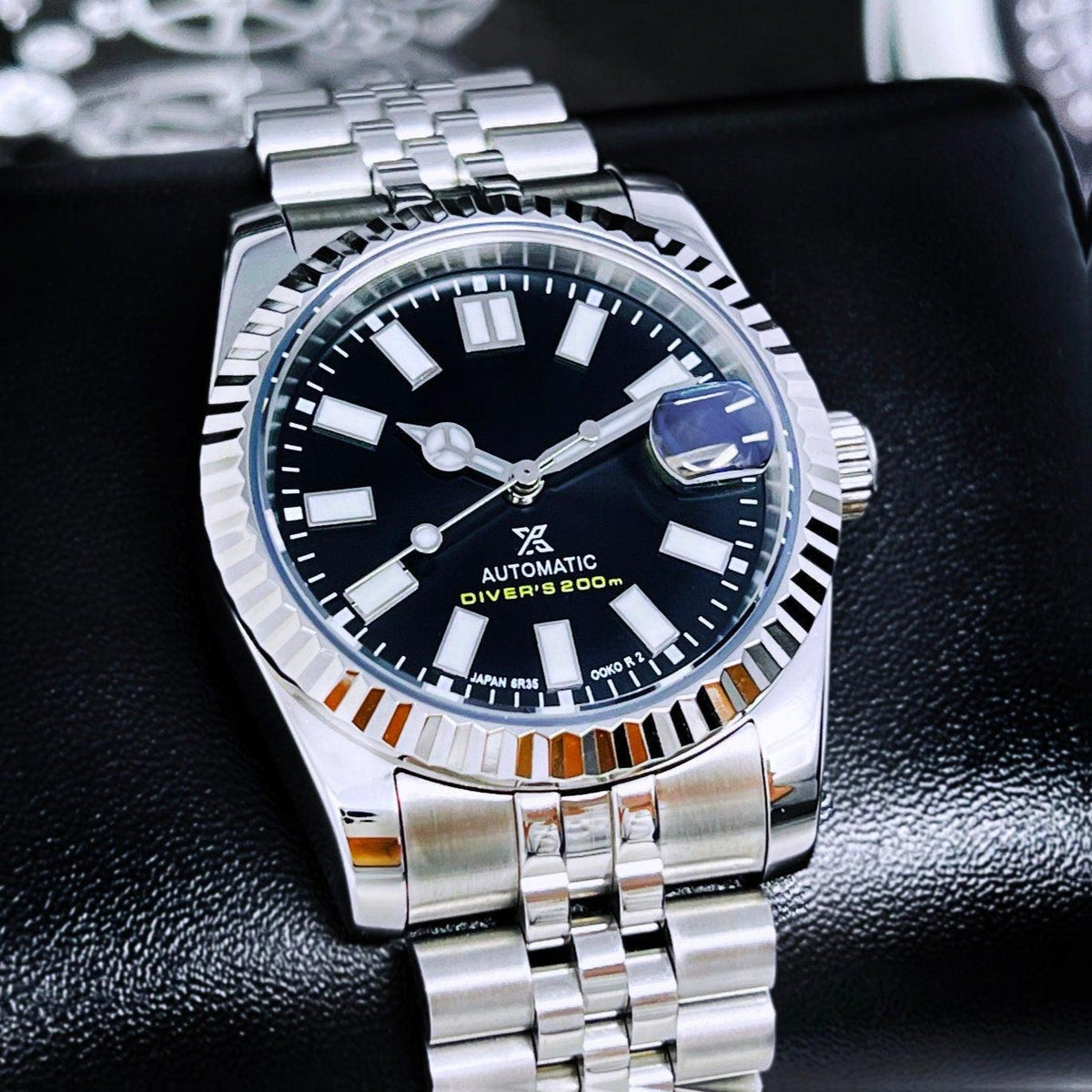 カスタム　MOD WATCH NH35 黒　ブラック　36mm　日差±1秒程度 Custom Luxury Black Datejust | 36mm or 39mm Fluted Bezel | Seiko Mod