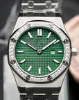 Seikoak Ice Green dial with silver band