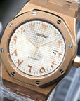 White dial with Rose Gold Dial