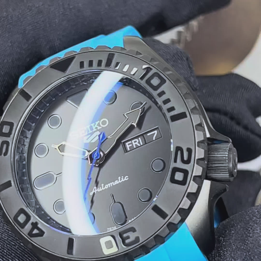 Custom Stealth Blackout Yacht SKX007 Diver | Seiko Mod | Yachtmaster