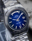 Day date Dark blue dial with silver band