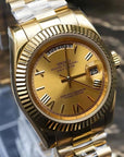 Day date Gold dial watch with gold band