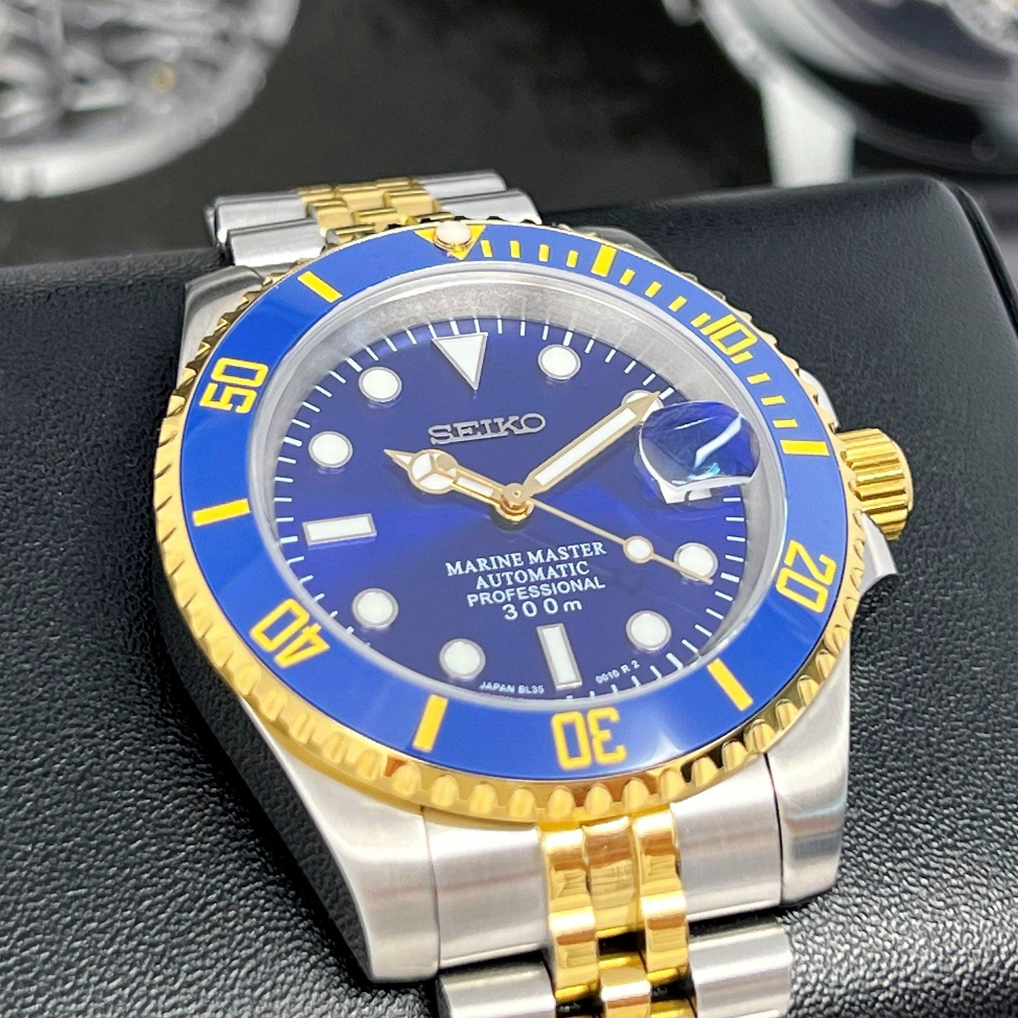 Sunburst Blue - Two Tone Bluesy on Jub , Sapphire Crystal with Ceramic Bezel