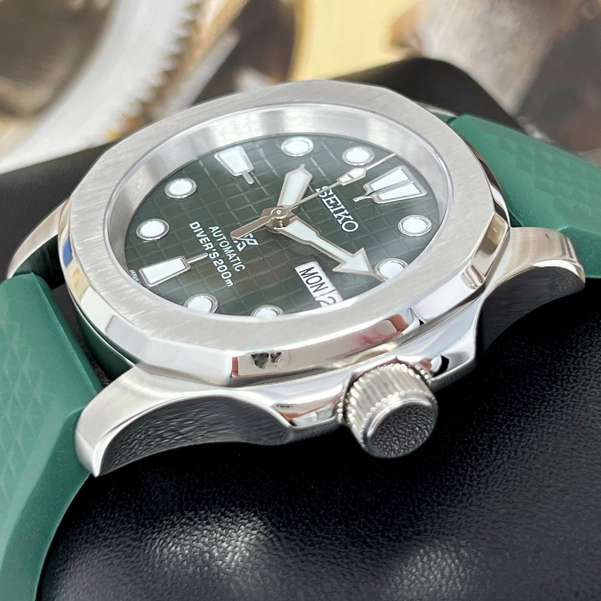 Seikonaut Green Modern Diver - Mod | Turtle Dial | NH36 Day Date Automatic | Rubber Dive Watch | Sport Watch | Men's Watch