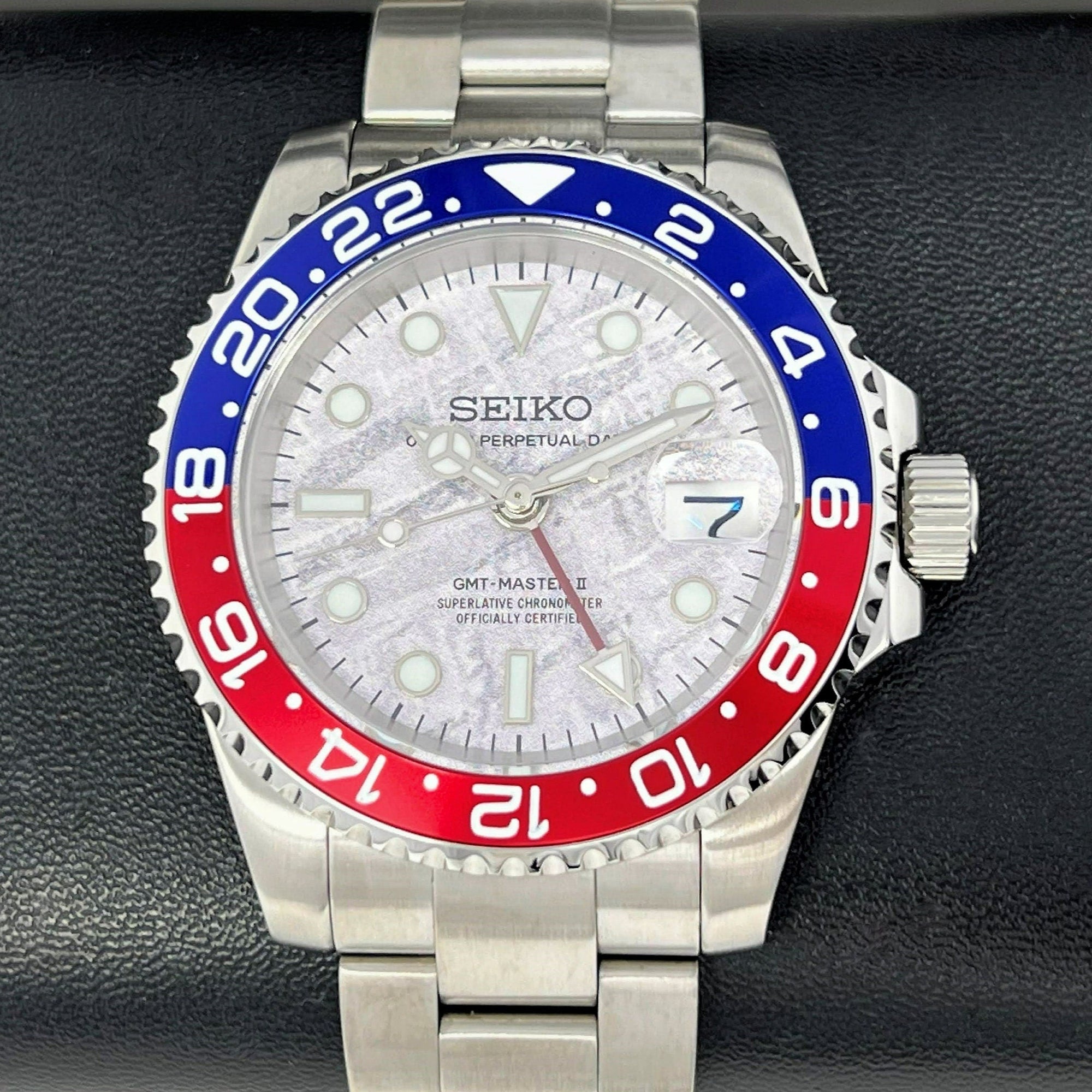 Custom Meteorite GMT Watch | 4 Hand Automatic Movement NH34 | Pepsi | 41mm | Multi Timezone | Custom Watch | Mod | Blue Red White