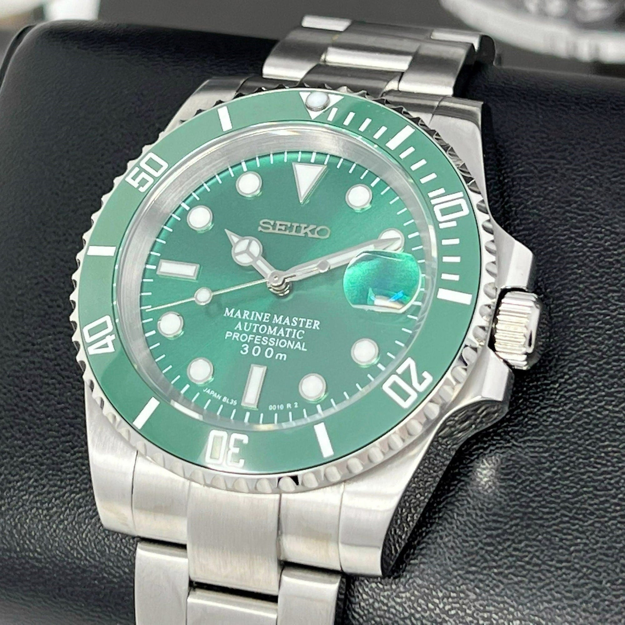 Custom Hulk Sub Watch - Green Sunburst Green Bezel | Stainless Steel Sport | Sapphire Crystal | NH35 Movement | Mod | Watch Mod