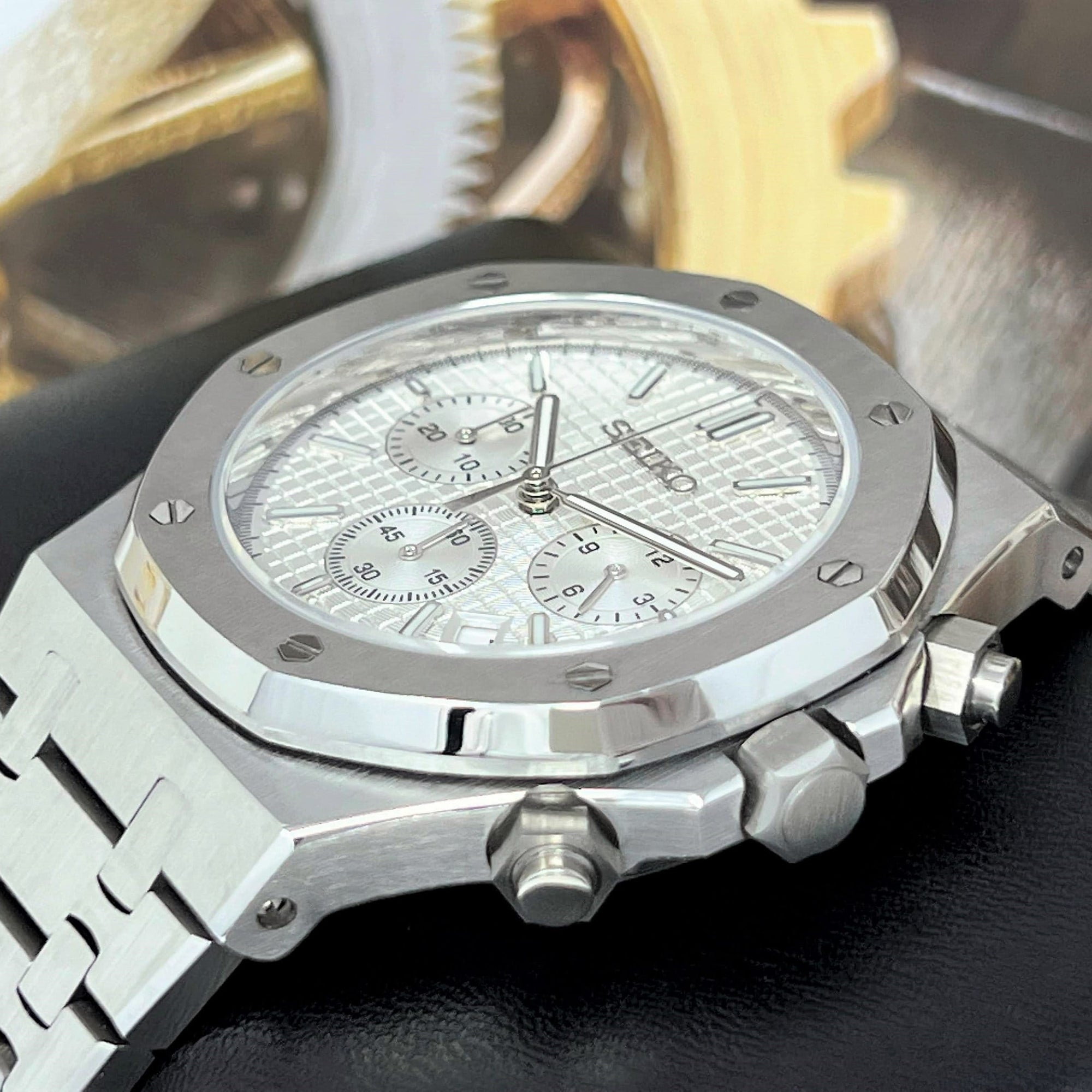 Seikoak Luxury Chronograph | White on Stainless Steel | Sport Watch 42mm | Royal | Oak | Waffle Dial | VK63 Wristwatch | Custom Men's Watch