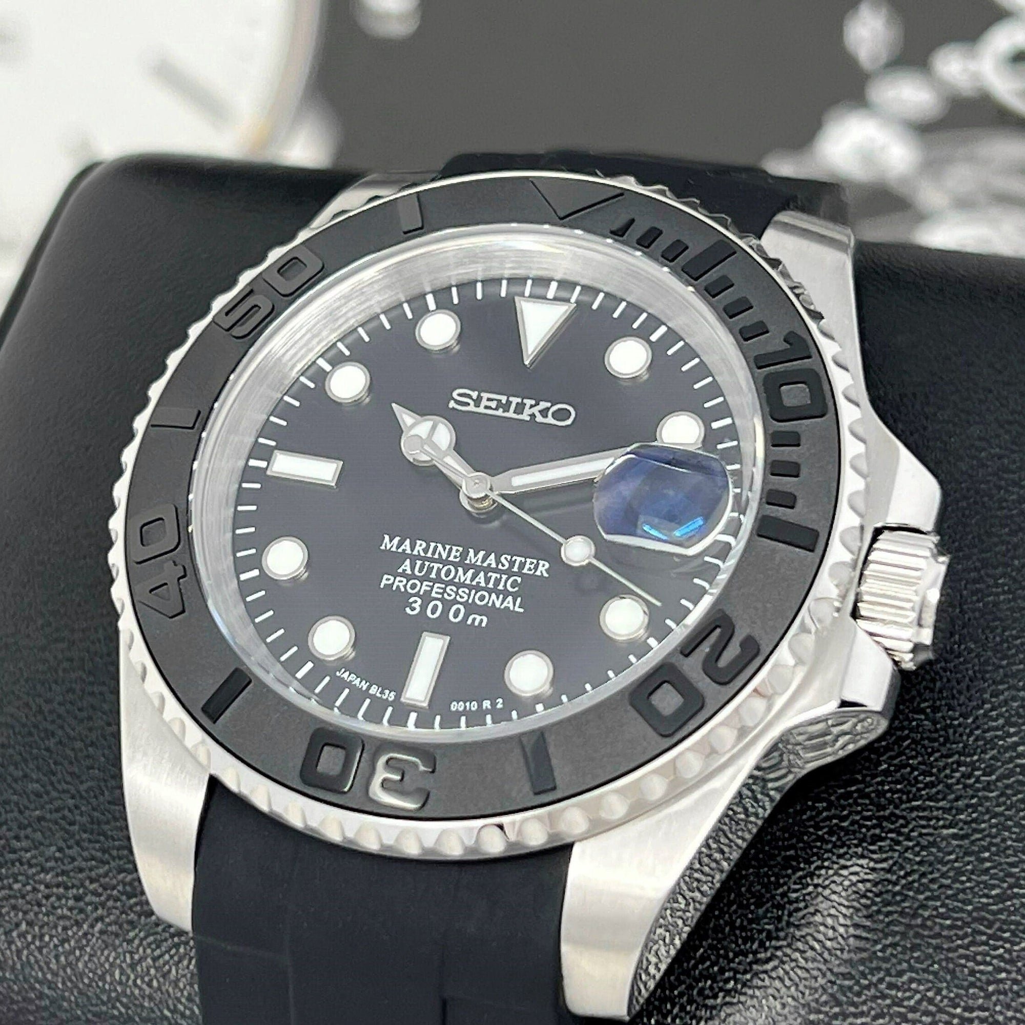 Custom Yacht | Stainless Steel | Men's Watch | Dive Watch | Rubber Strap | Mod | Custom Mod | Watch Mod | Silver Diver