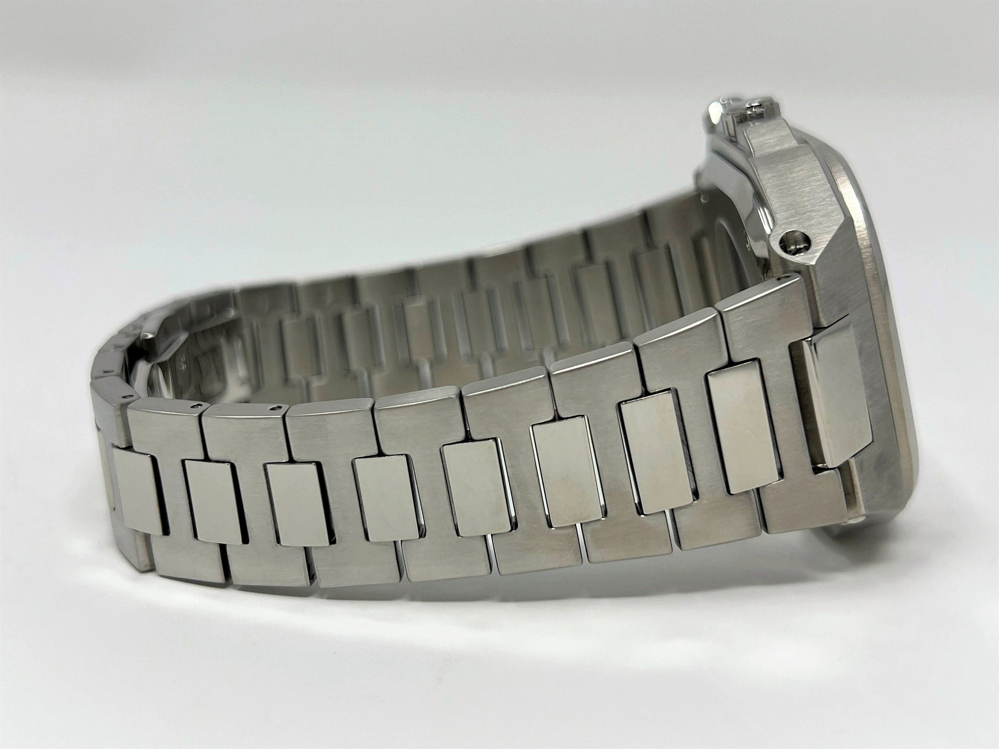 Custom Modern Square Watch - Luxury Geometric Shell | Stainless Steel | Mod | NH35 | Premium Luxury Wristwatch | Watch Mod