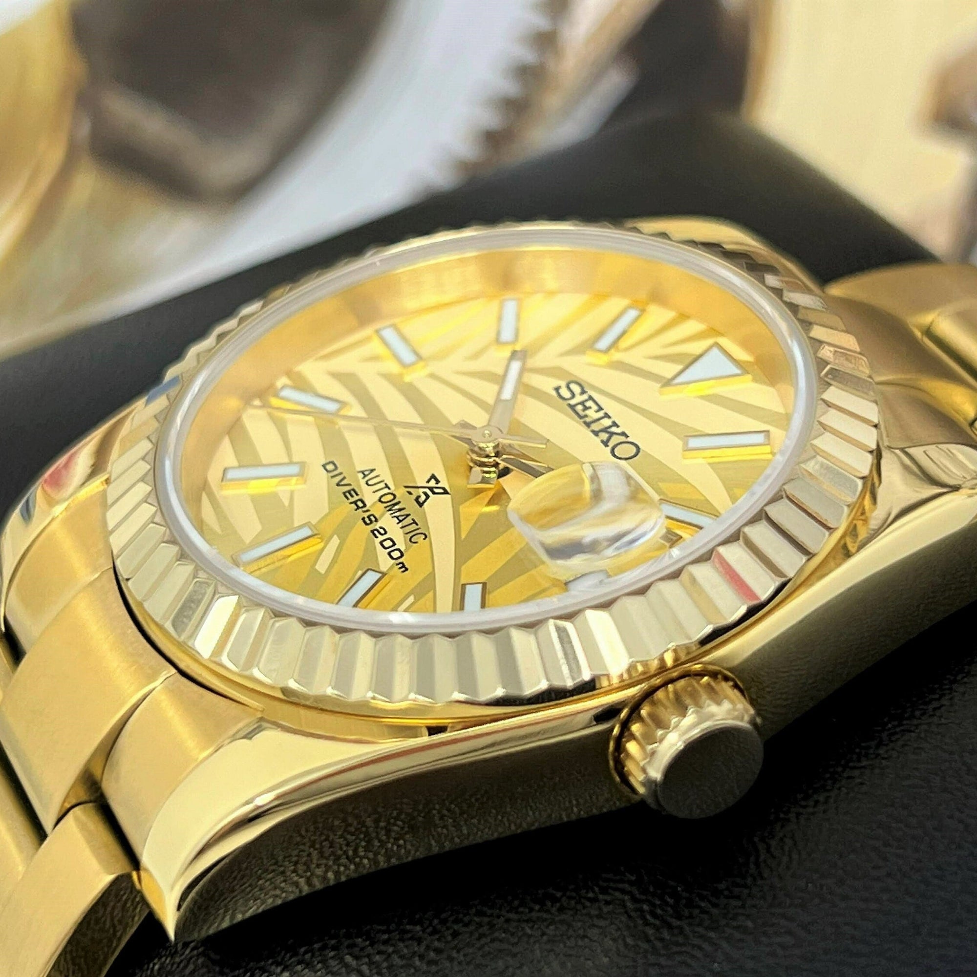 Palm Gold on Gold Datejust | 36mm | Fluted Bezel | Jub | Date | NH35 | Mod | Watch Mod | Custom Watch