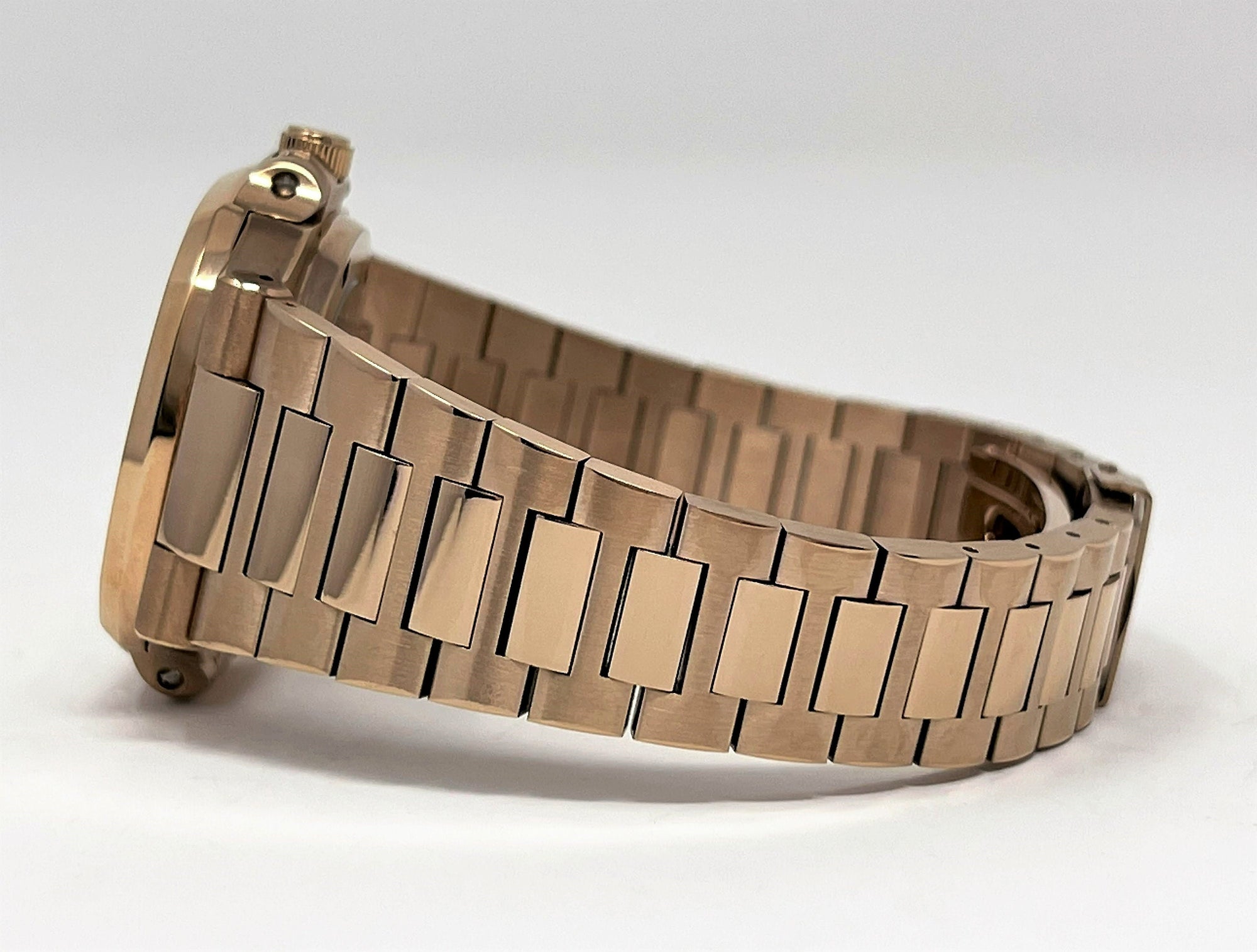 Seikonaut - White on Rose Gold - Modern Automatic Watch with Sapphire Crystal