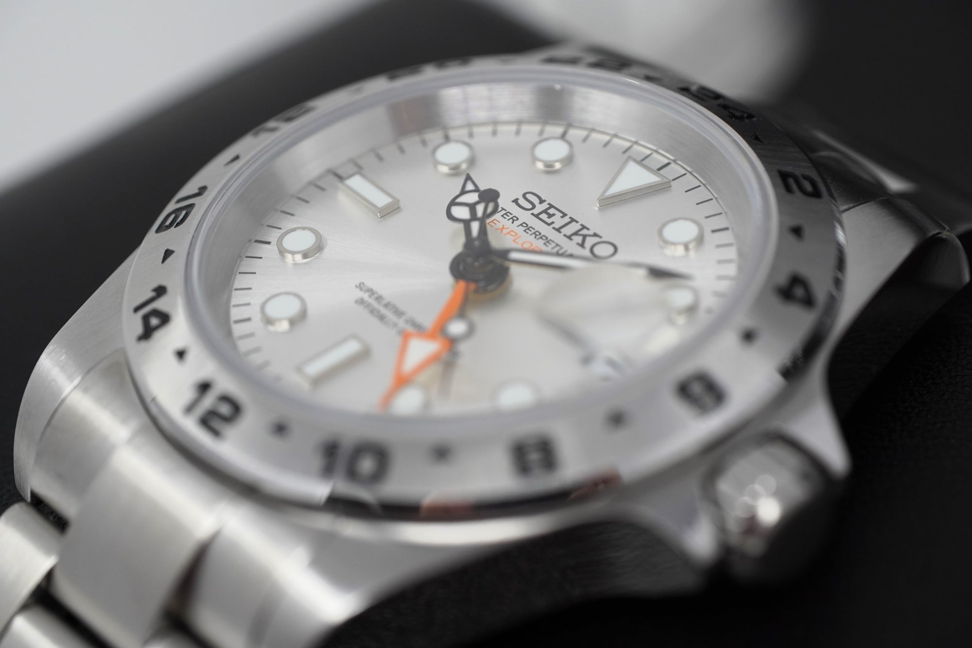 Custom Explorer II Watch | White or Silver | 4 Hand GMT | 41mm, Stainless Steel Sports Watch, White Dial, Seiko NH34 Automatic Movement