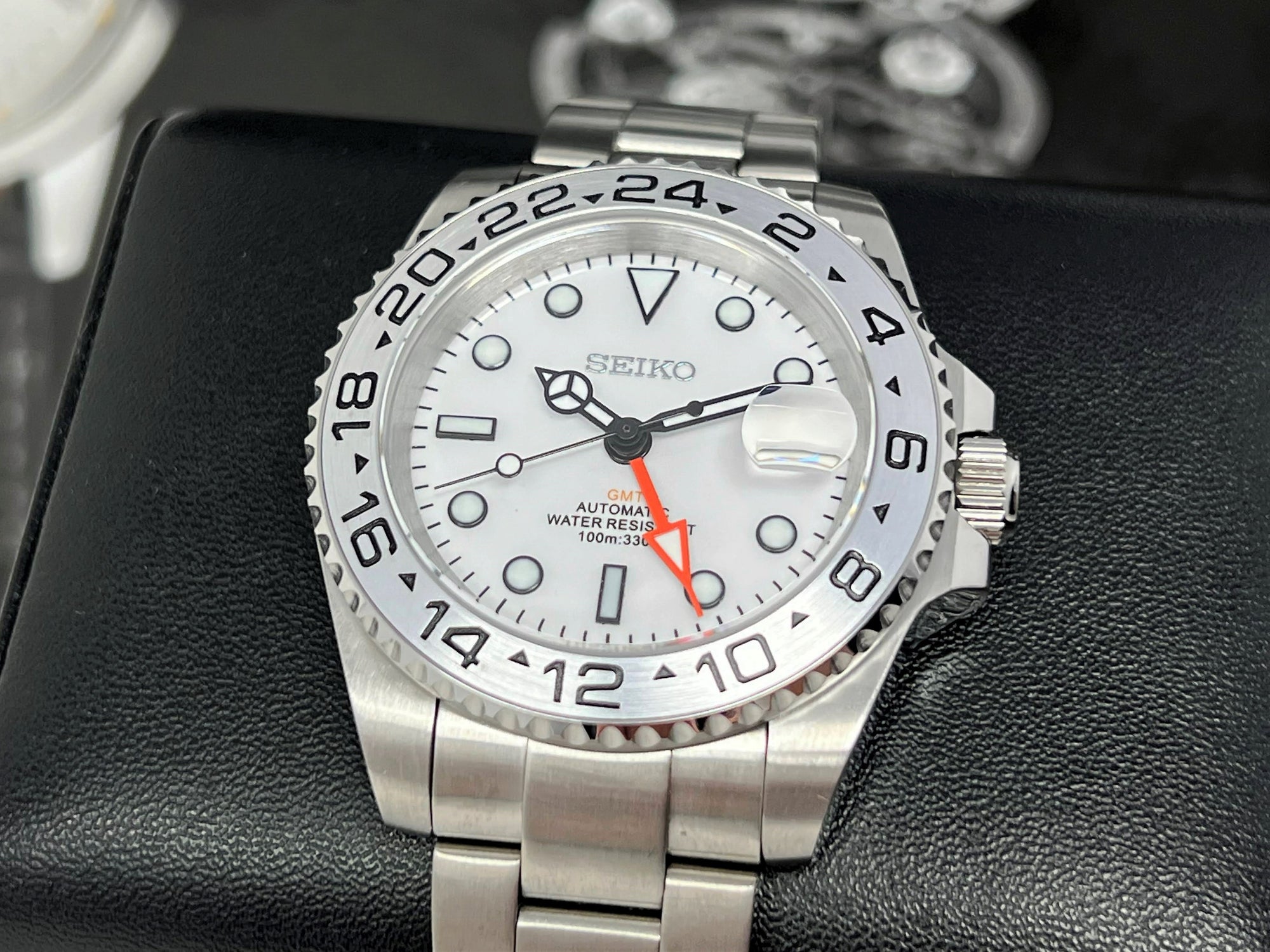 Custom Explorer II Watch | 4 Hand GMT | Polar White 41mm, Stainless Steel Sports Watch, White Dial, Seiko NH34 Automatic Movement, Mens Gift