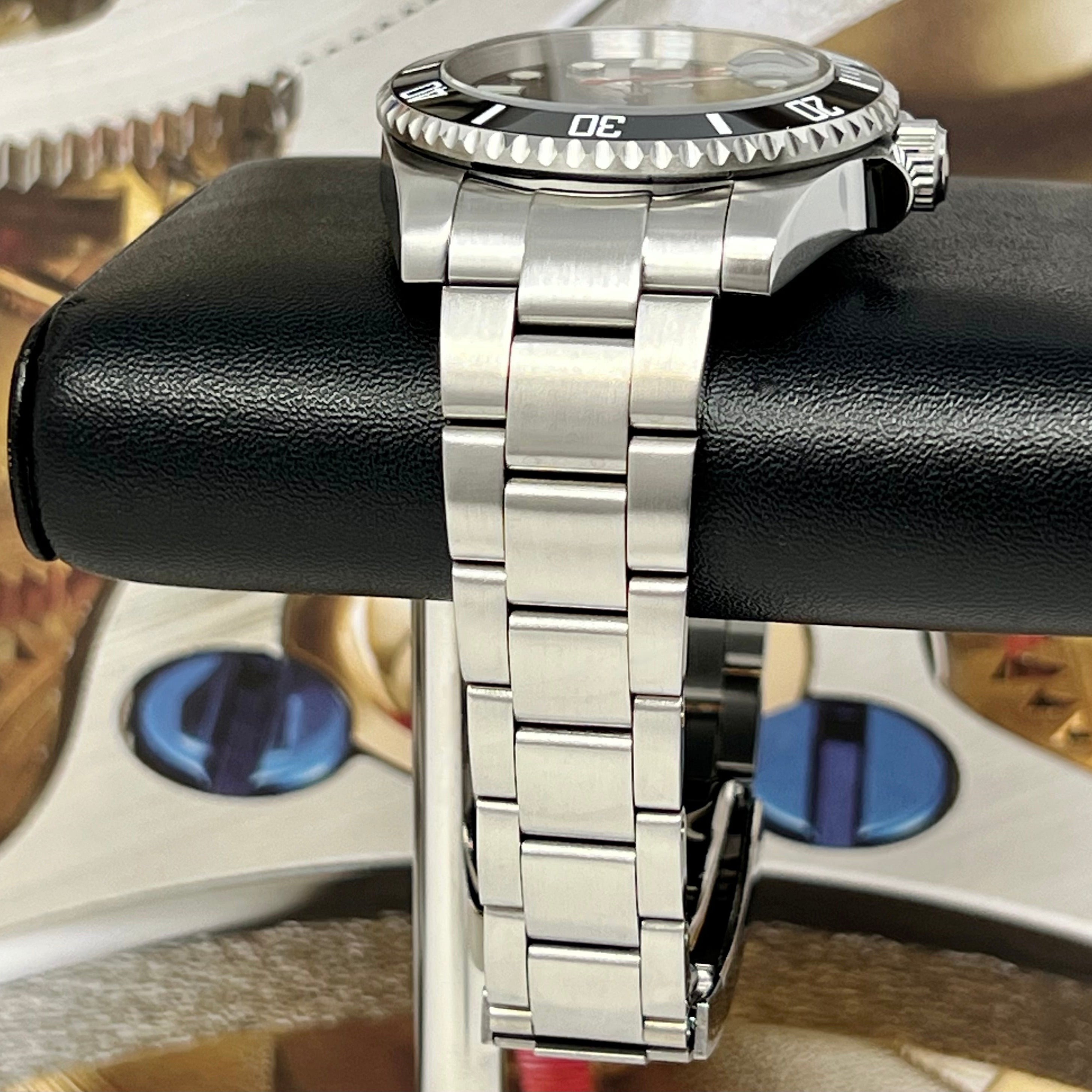 Custom Sub Art Design | Seiko Mod Wave Pattern Watch