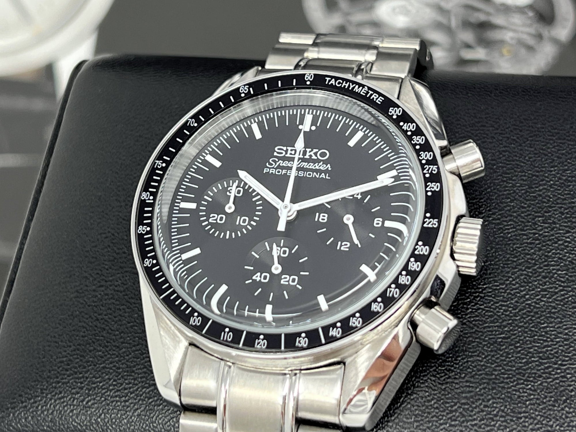 Custom Seiko Speedy | Chronograph | Seiko Mod | Watch Mod | Custom Watch | Diver | Dive Watch | Mecaquartz VK63 | Speedmaster