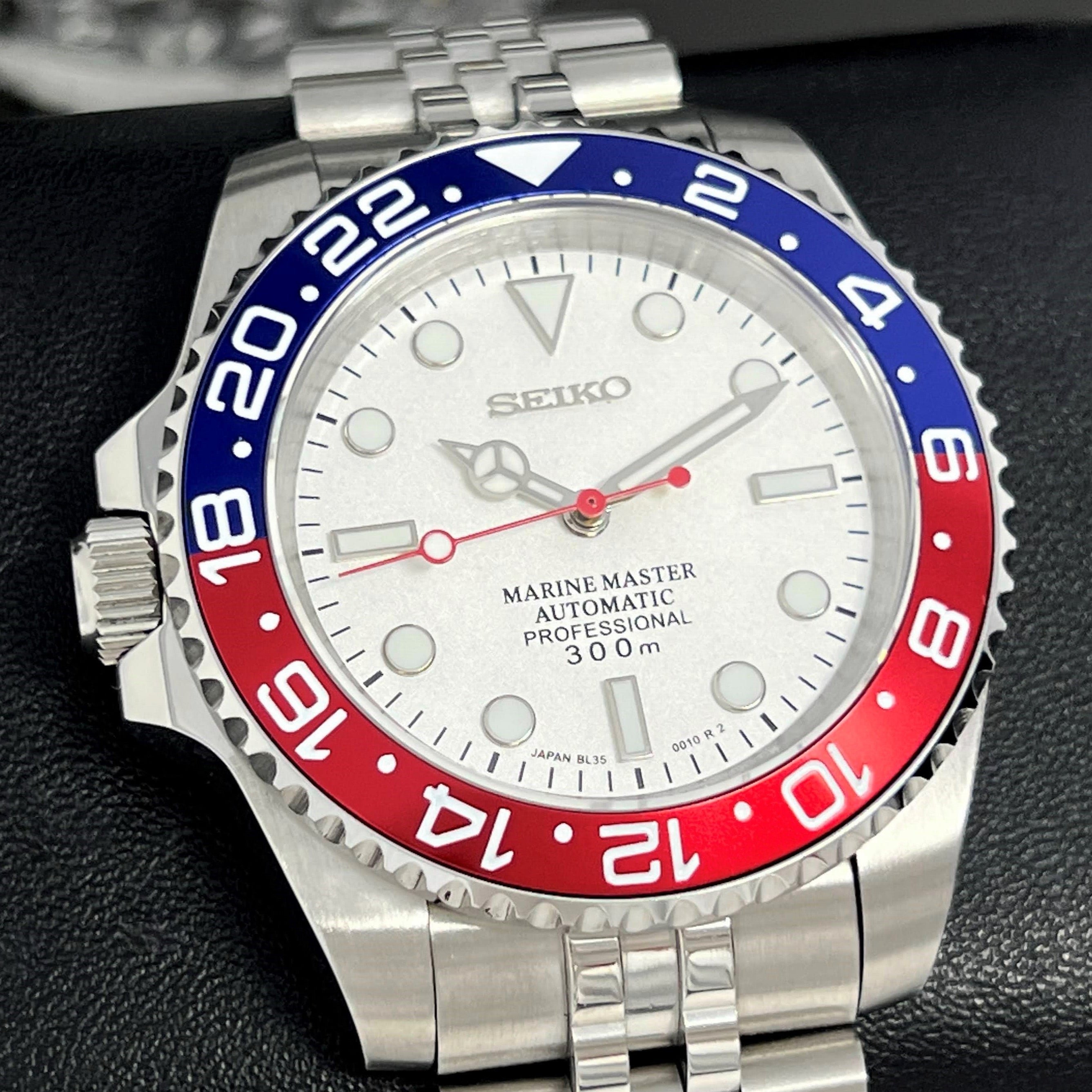 Seiko Polar White GMT | Left-Hand Automatic Watch