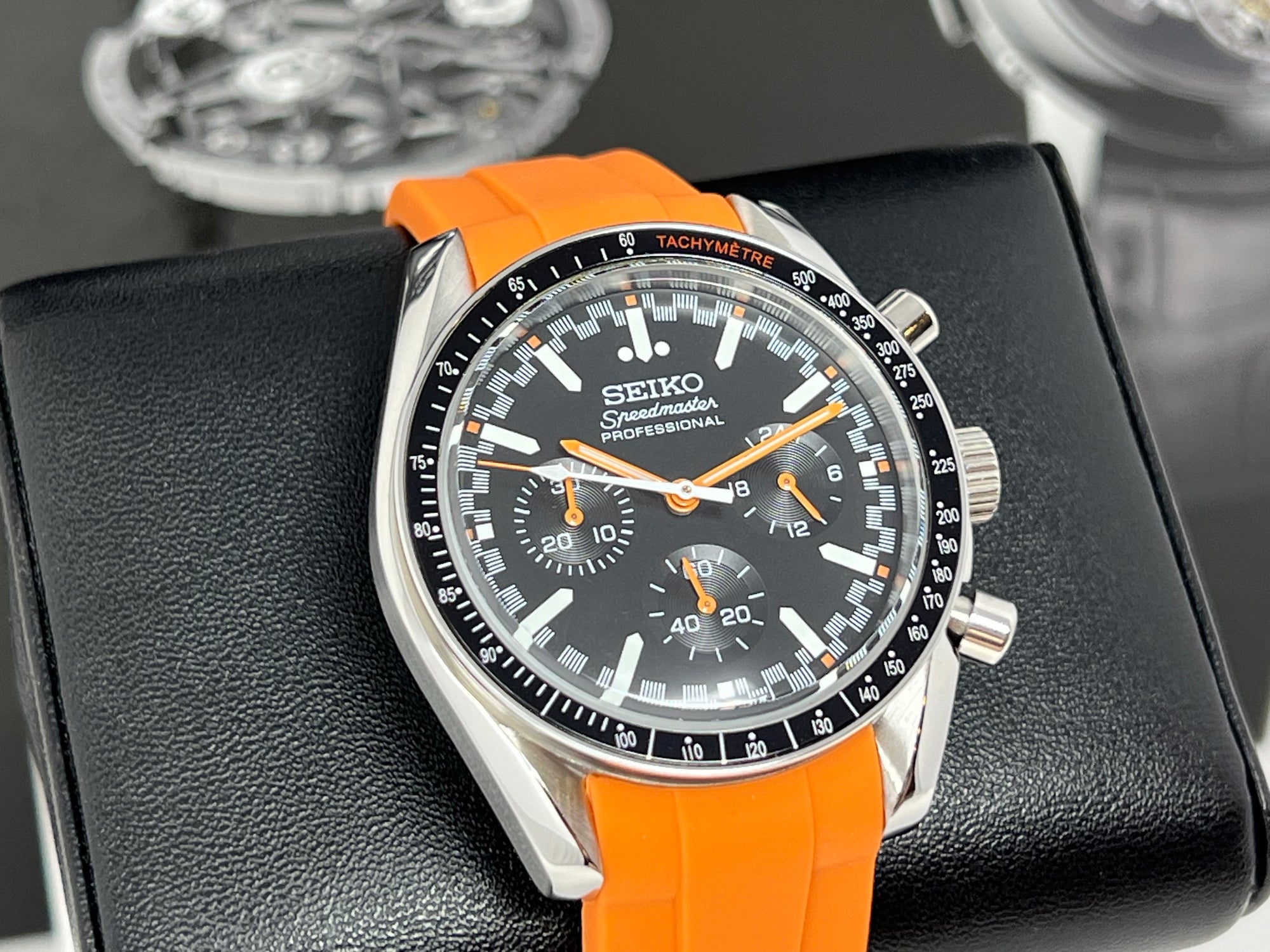 Custom Seiko Speedy Orange | Chronograph | Seiko Mod | Watch Mod | Custom Watch | Diver | Dive Watch | Men&#39;s Watch | Speedmaster