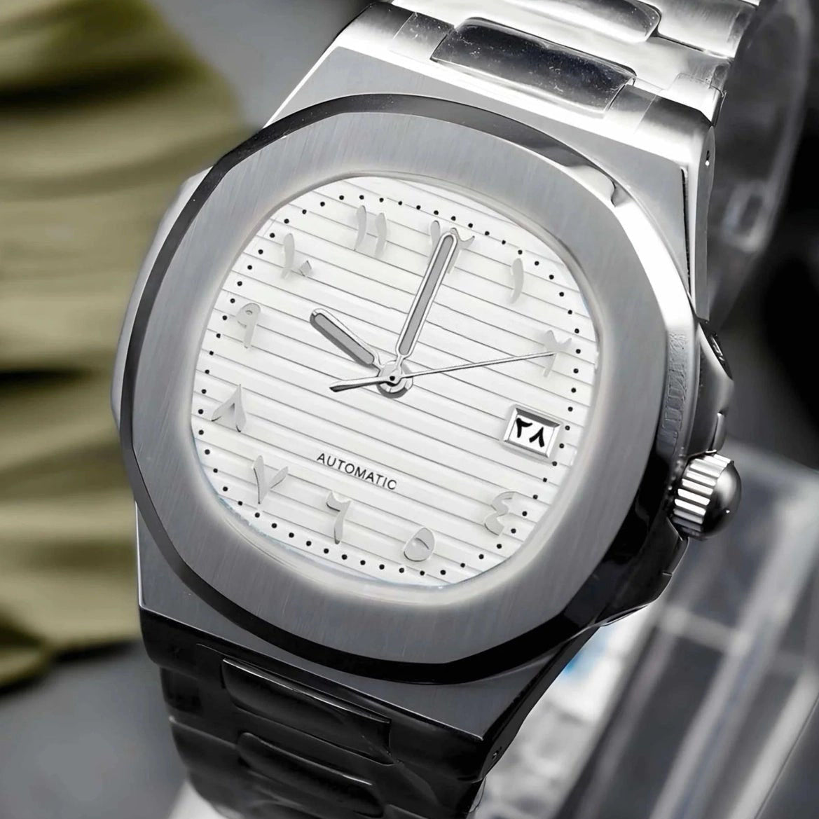 Seikonaut White Arabic