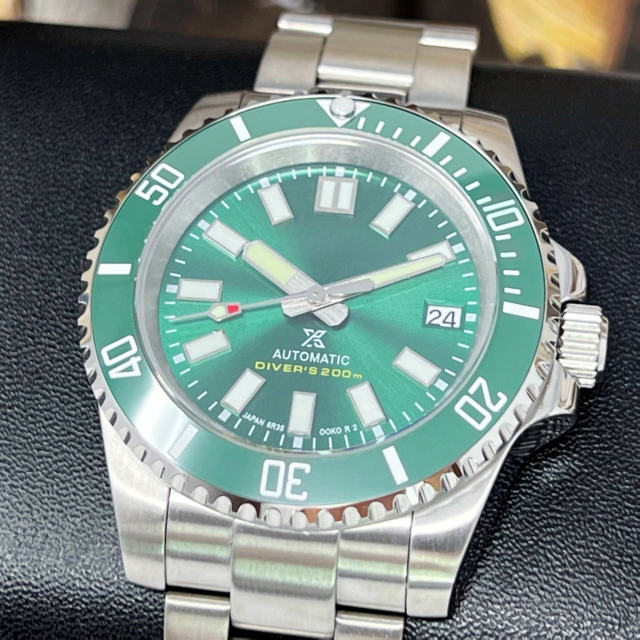 Seiko Hulk Max Sub | Stainless Steel Sport Watch | Seiko Mod