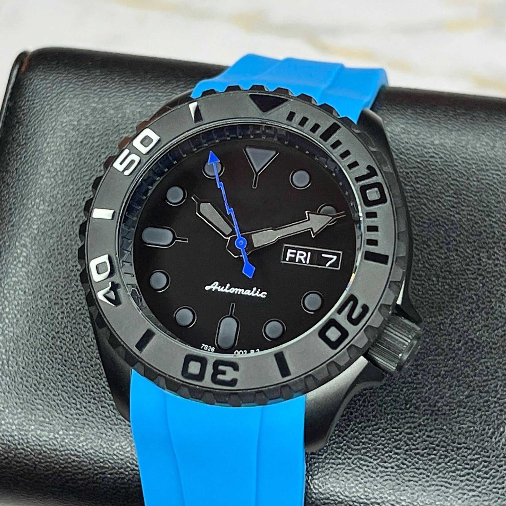 Custom Stealth Blackout Yacht | SKX007 | Men's Watch | Dive Watch | Blue Rubber | Mod | 100M | Custom Mod | Watch Mod | Diver