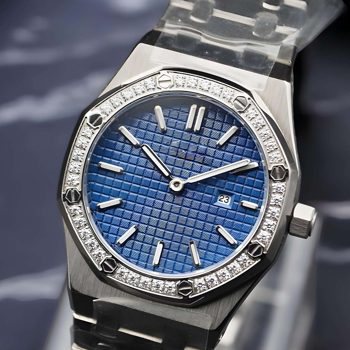 Seikoak ice blue dial with silver band