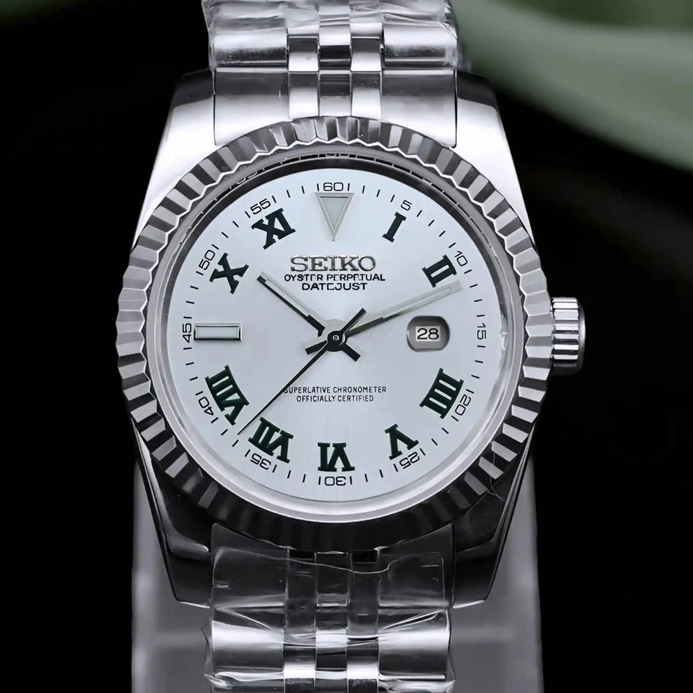 Wimbledon White dial with silver band