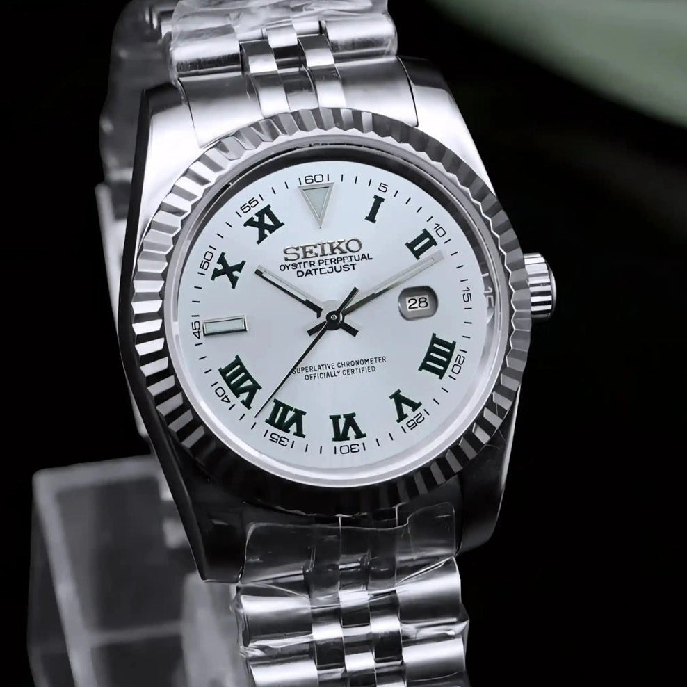 Wimbledon White dial with silver band