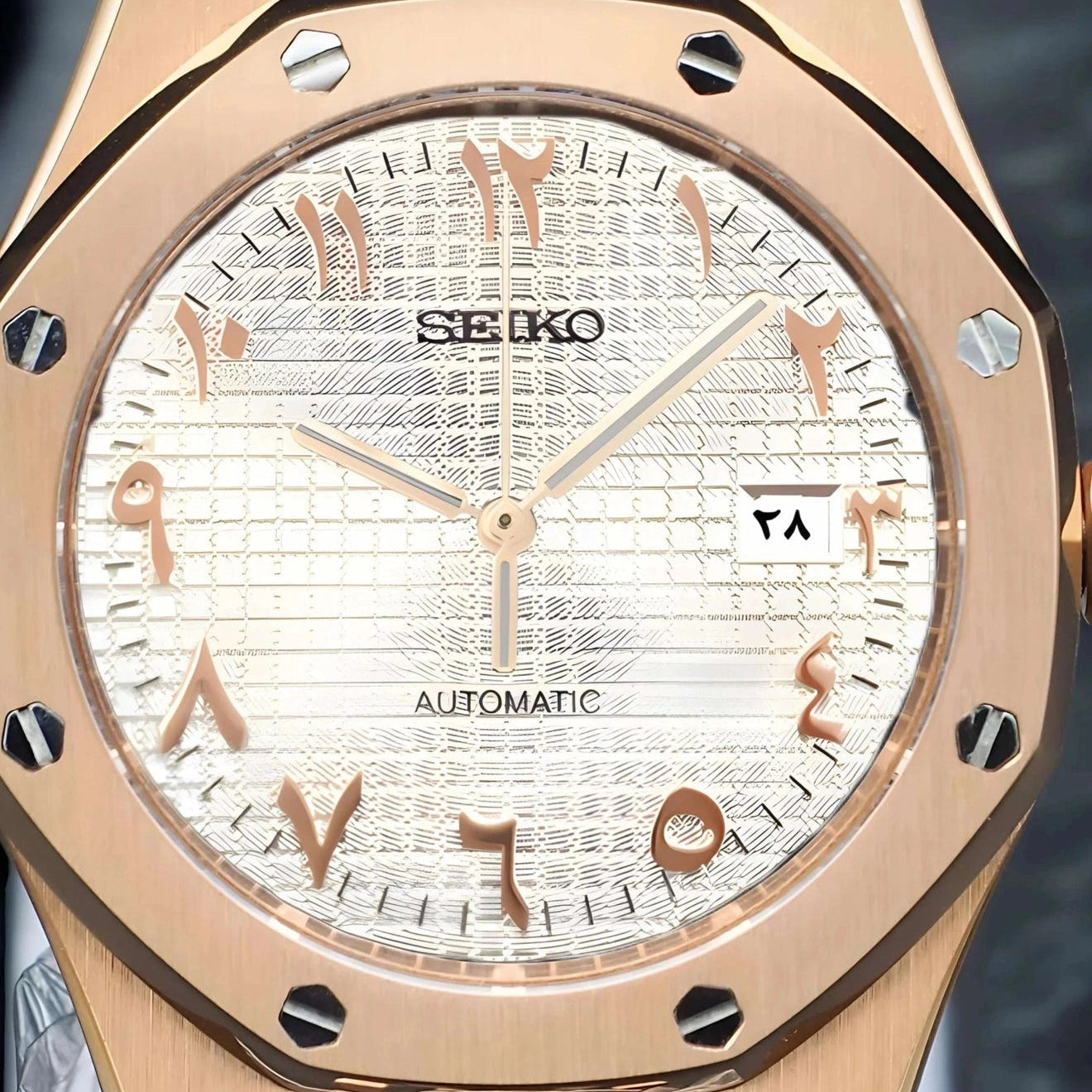 White dial with Rose Gold Dial