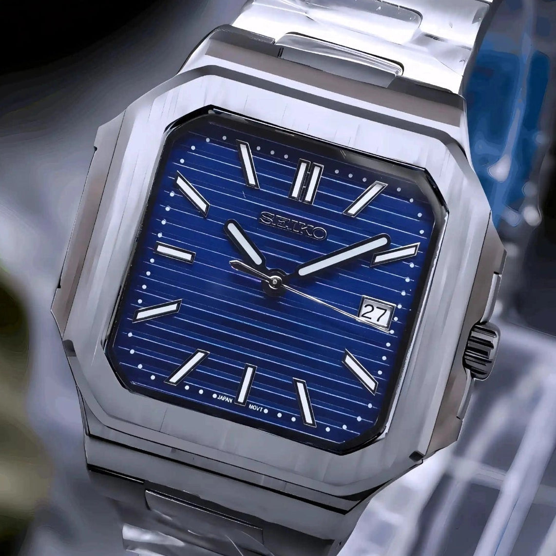 Blue dial with Silver band