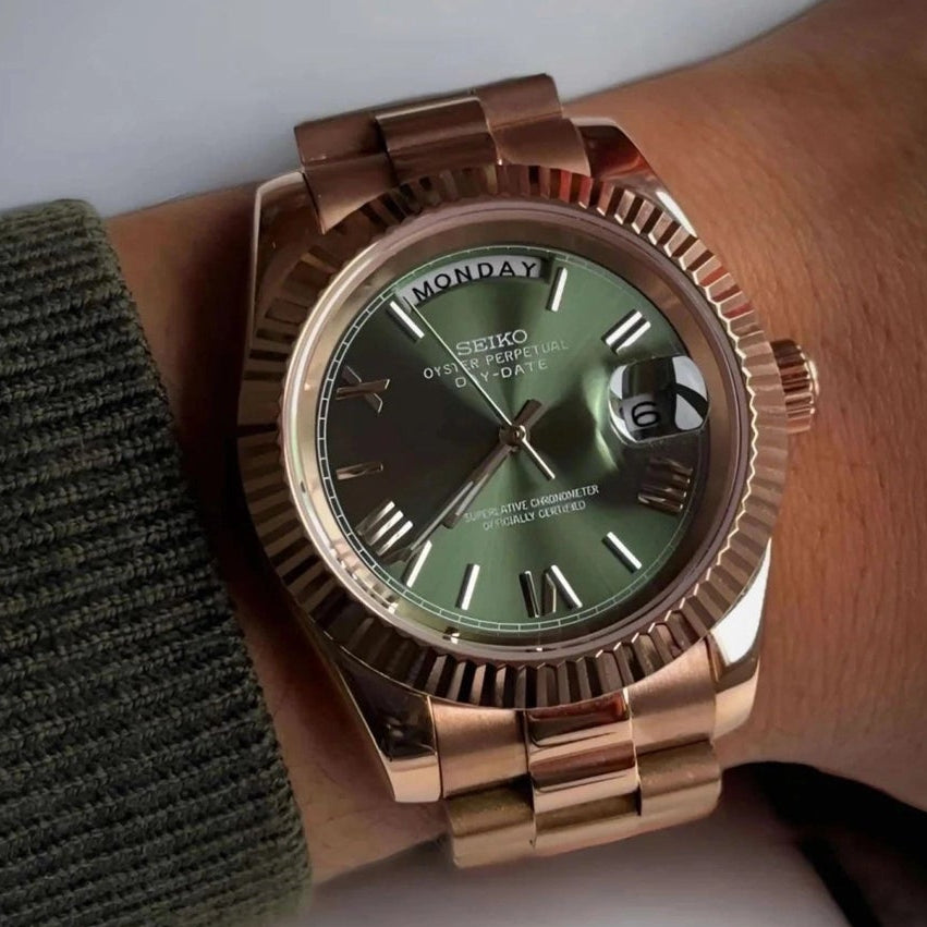 Dark Green dial with gold band