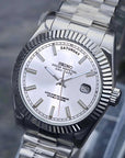 Day date White dial with silver band