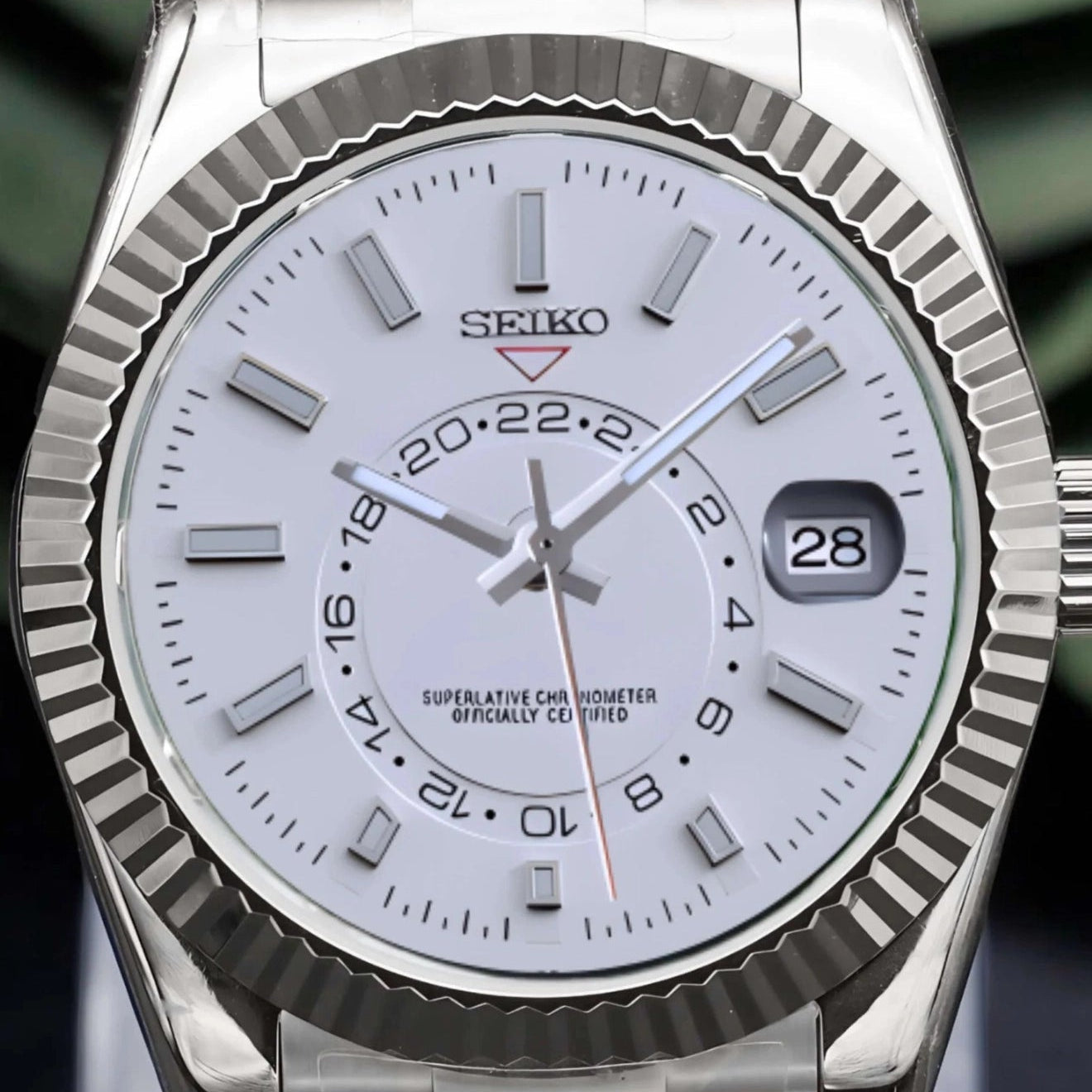 White Dial with Band