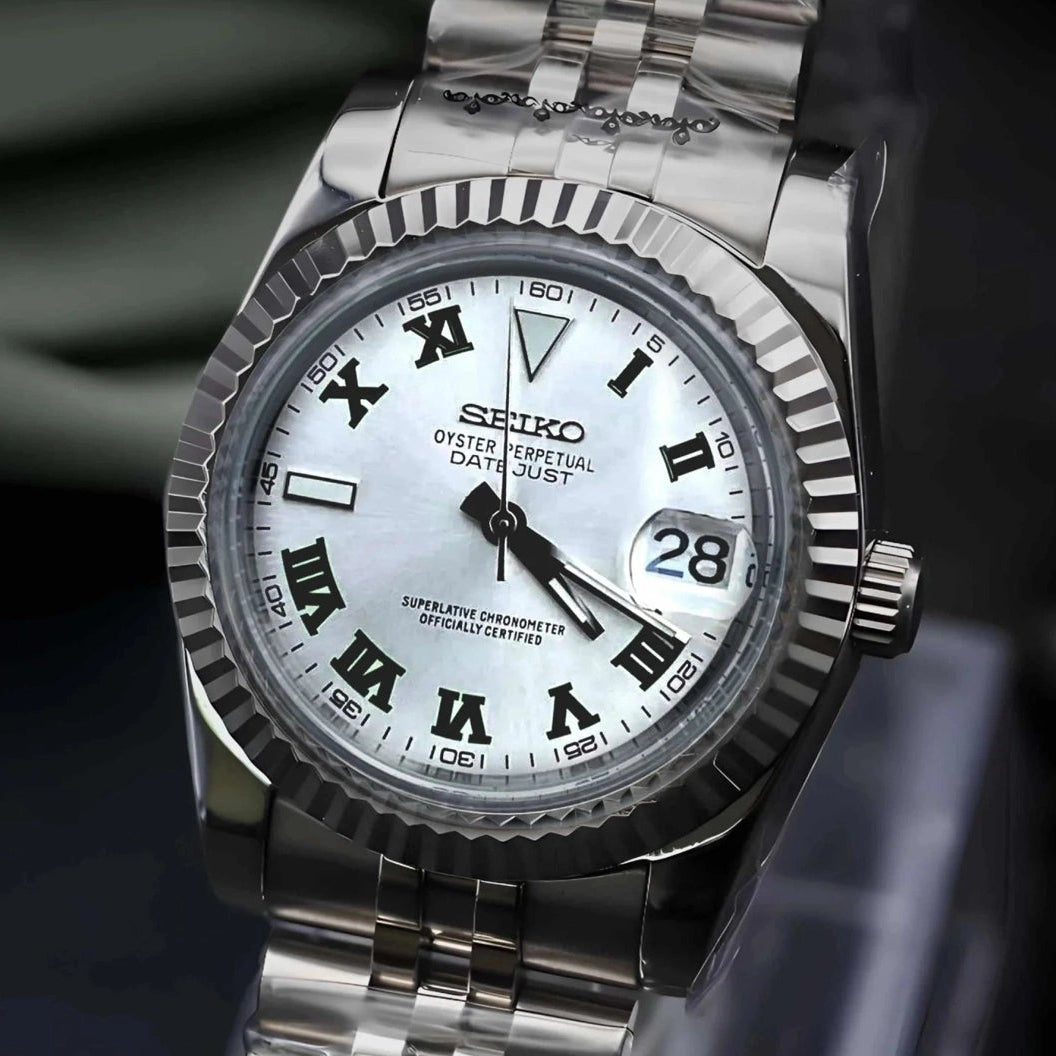 White Dial with Band