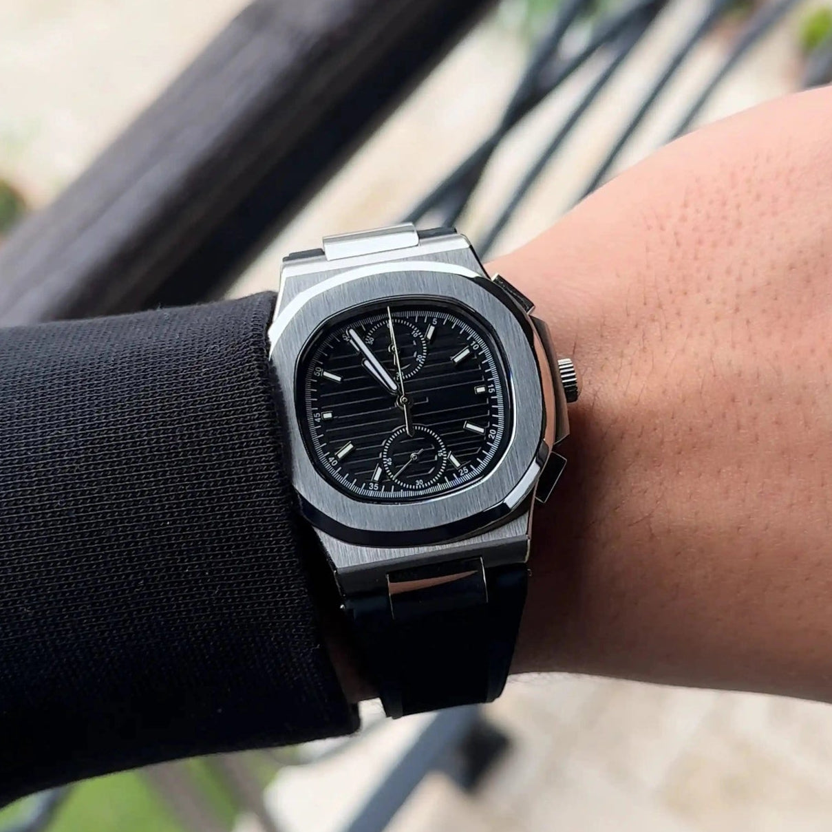 Seikonaut Chronograph Black 42mm | Steel Sport Watch | VK61 Mecaquartz