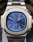 Blue dial with SIlver band