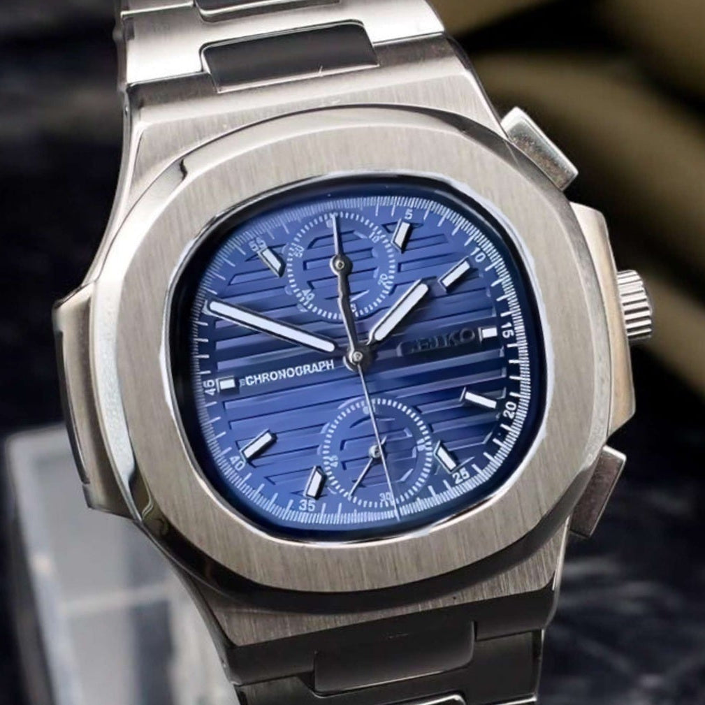 Blue dial with SIlver band